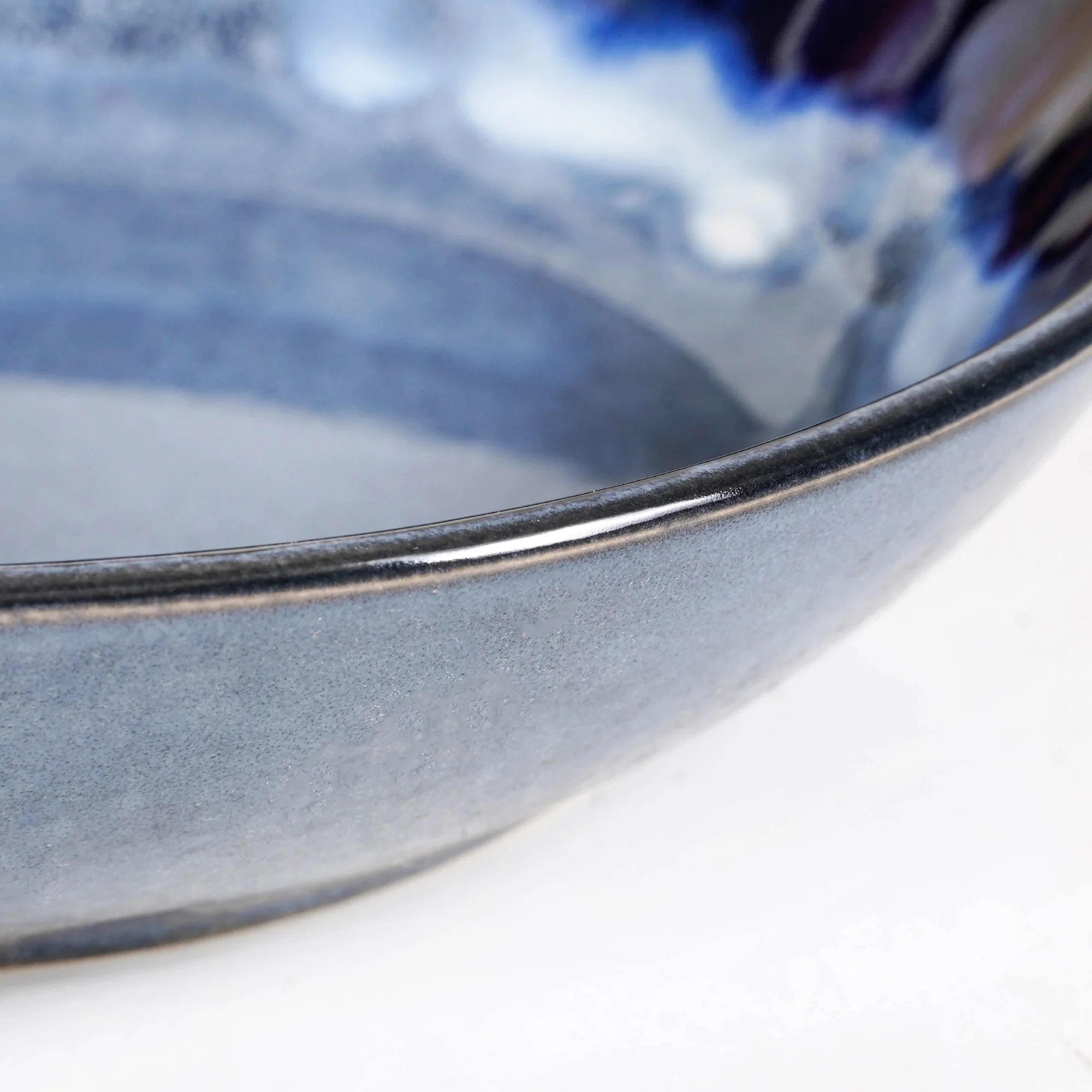Abstract Ombre Blue Ceramic Salad Bowl Set Of 2 650ml - Image 5