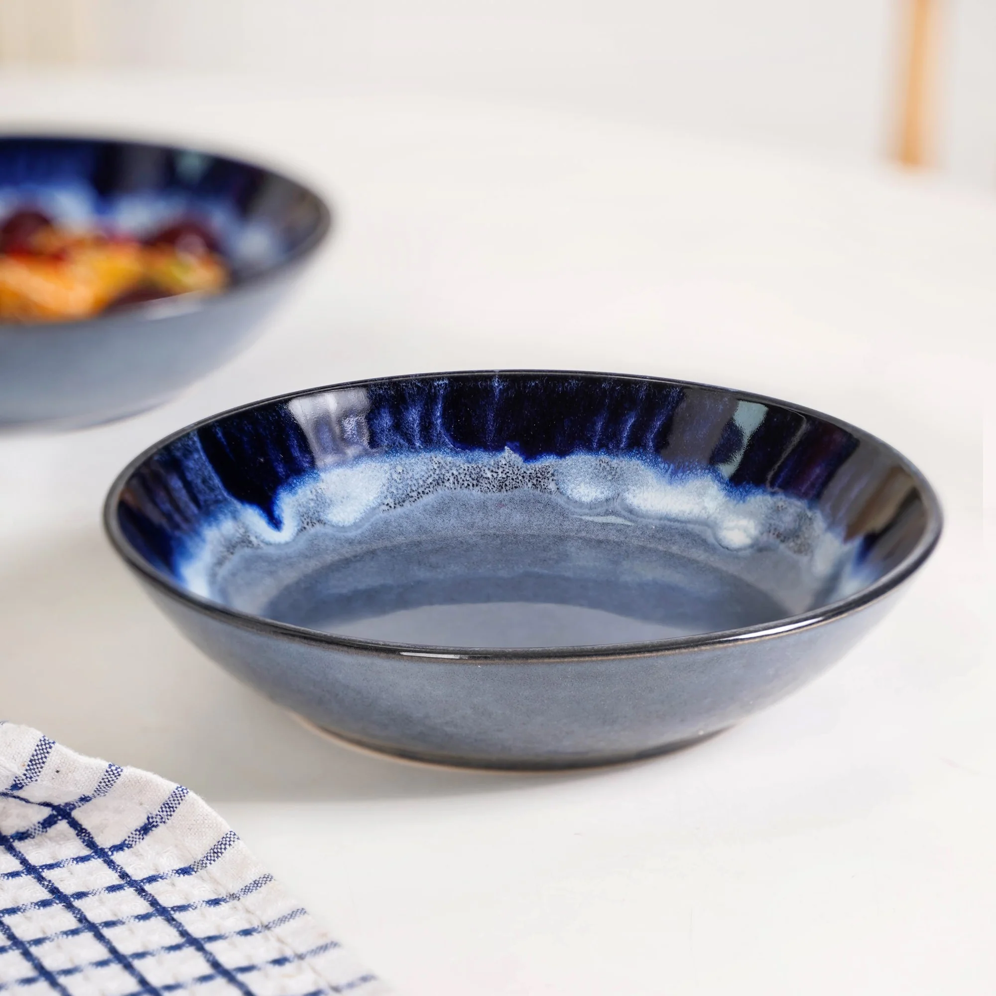 Abstract Ombre Blue Ceramic Salad Bowl Set Of 2 650ml - Image 6
