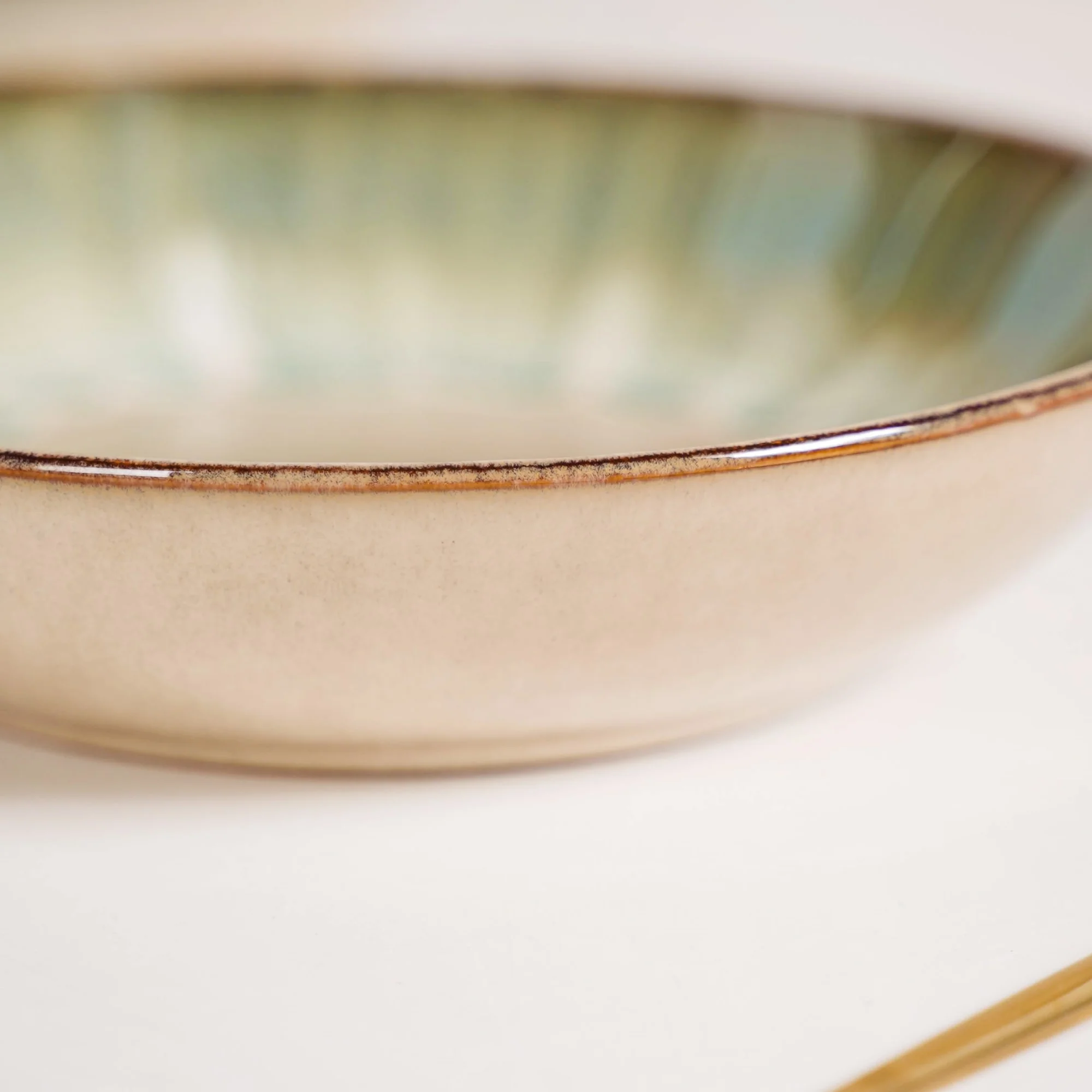 Abstract Ombre Green Ceramic Salad Bowl Set Of 2 650ml - Image 5