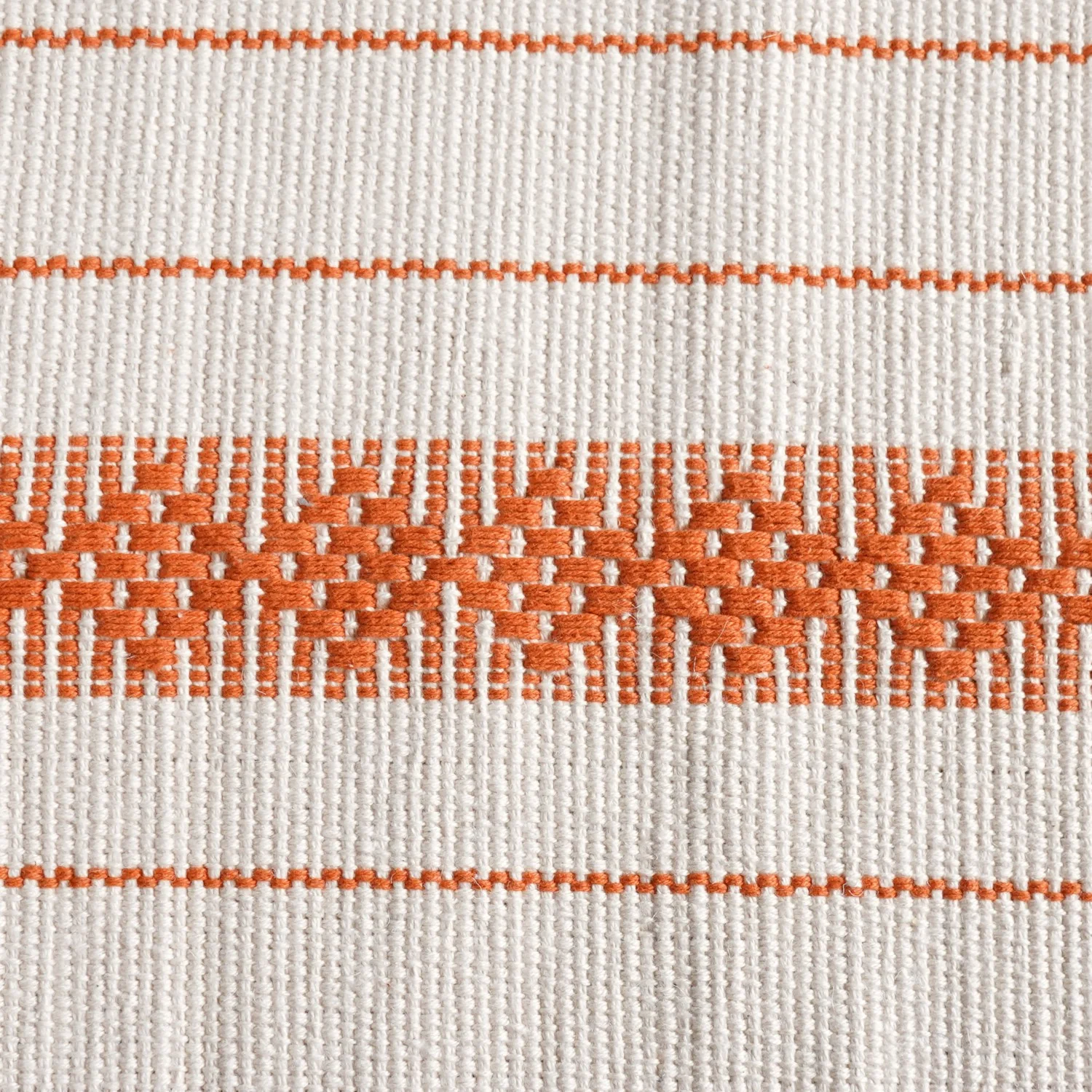 Amber Weave Dining Placemat With Tassels Set Of 6 - Image 6