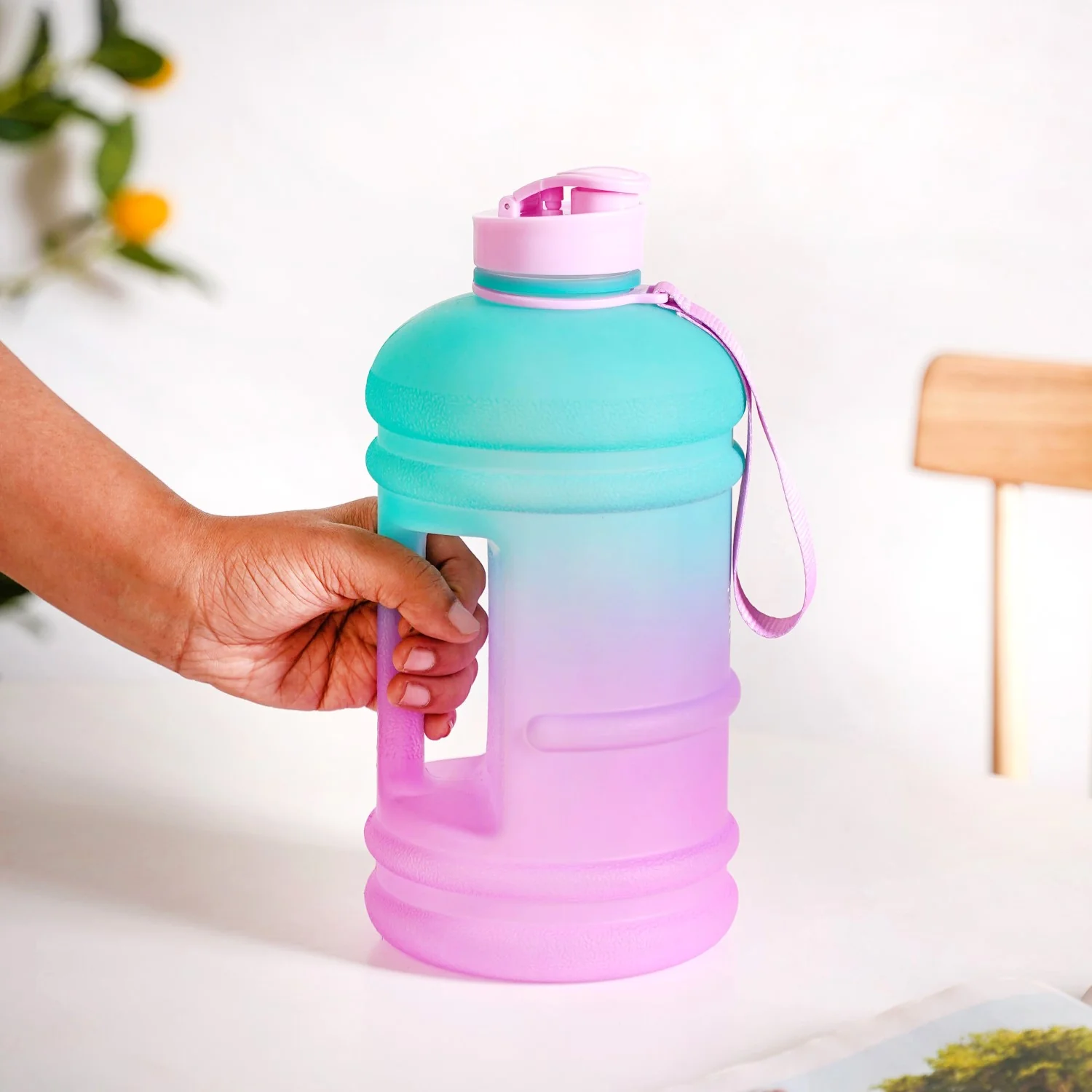AquaBurst Large Capacity Gym Water Bottle Ombre Pink Turquoise 2200ml - Image 3