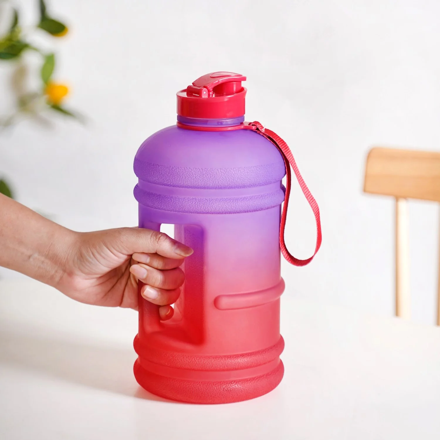 AquaBurst Large Gym Water Bottle With Handle Ombre Purple Red 2200ml - Image 3