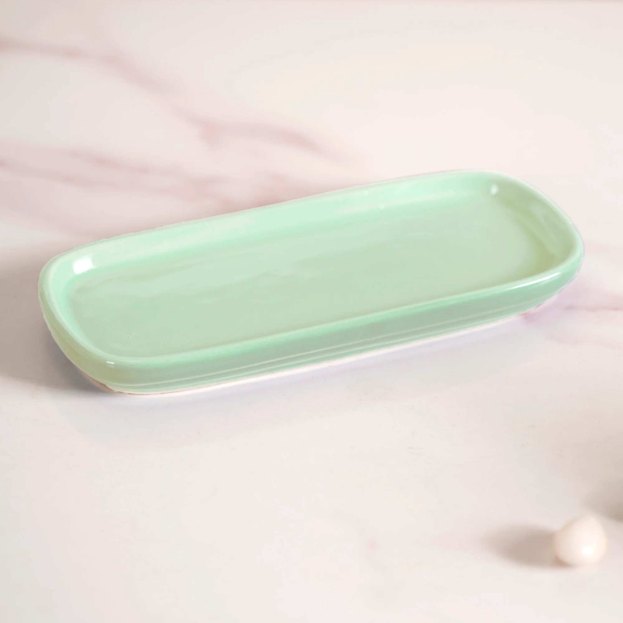 Art Deco Bathroom Set Of 3 With Tray Jade Green - Image 8