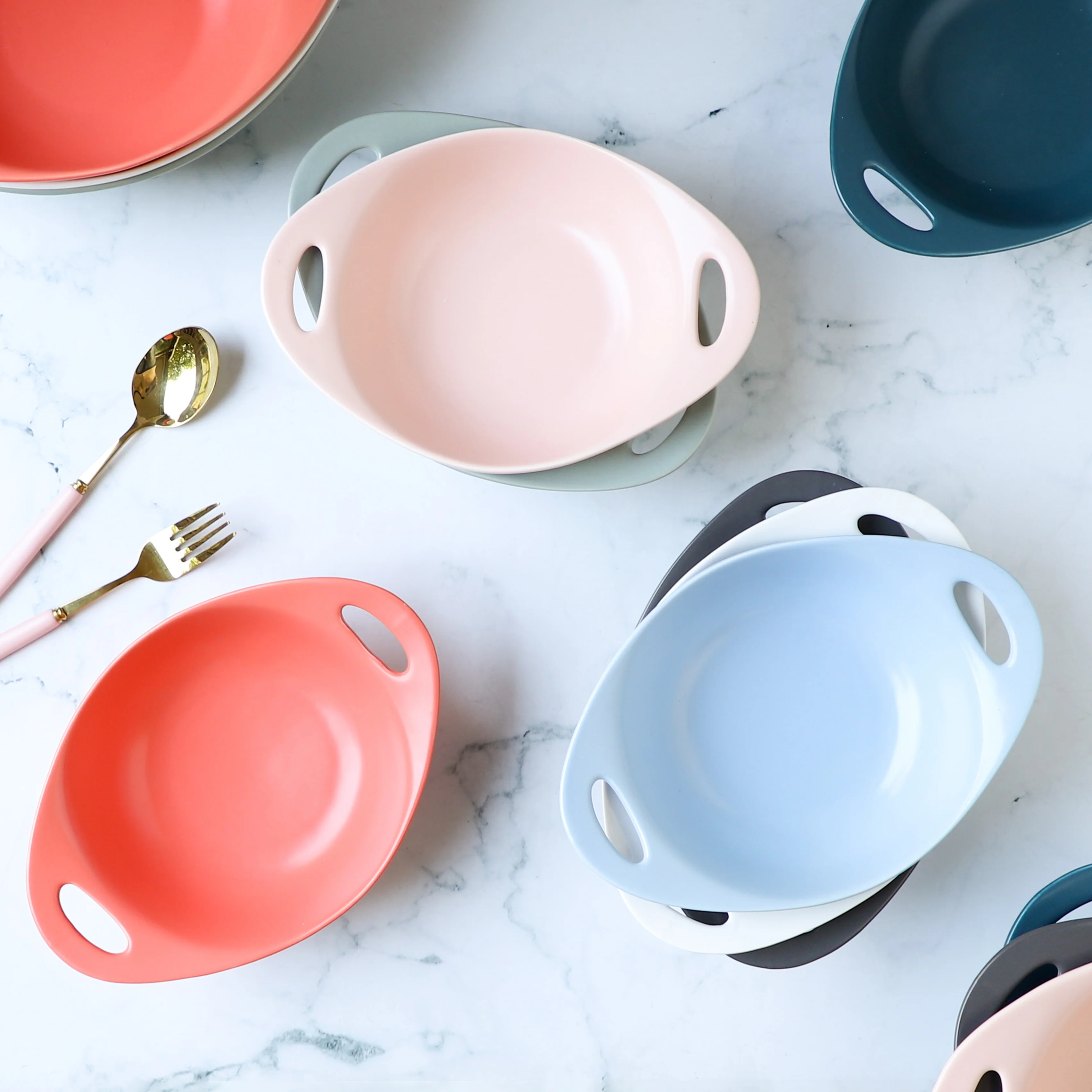 Modern Serving Bowl With Handle Pink Small - Image 3