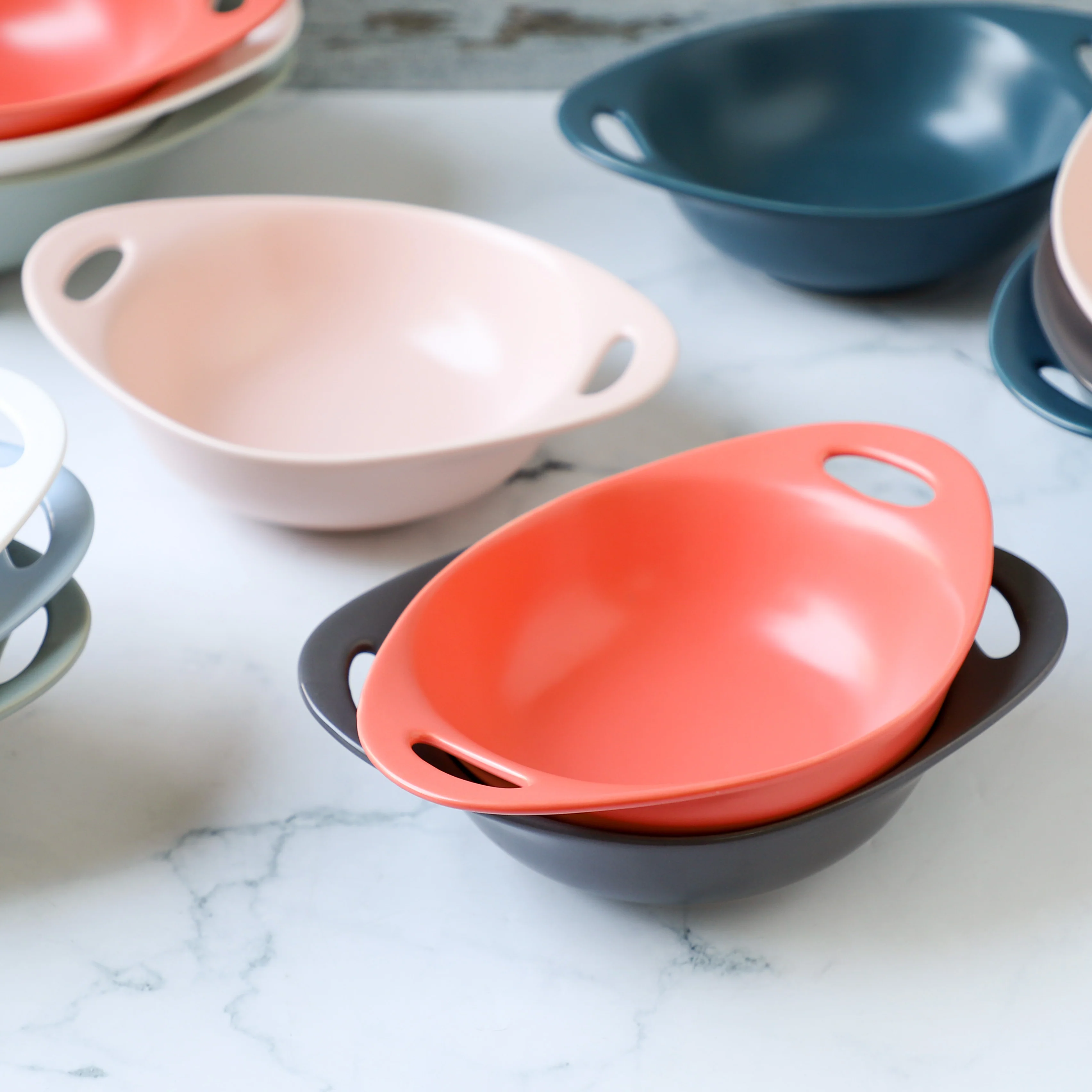 Modern Serving Bowl With Handle Pink Small - Image 4
