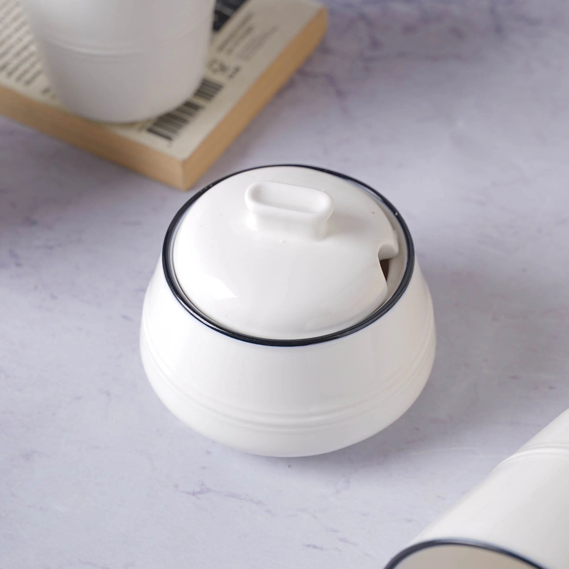 Black and White Tea Set - Image 5