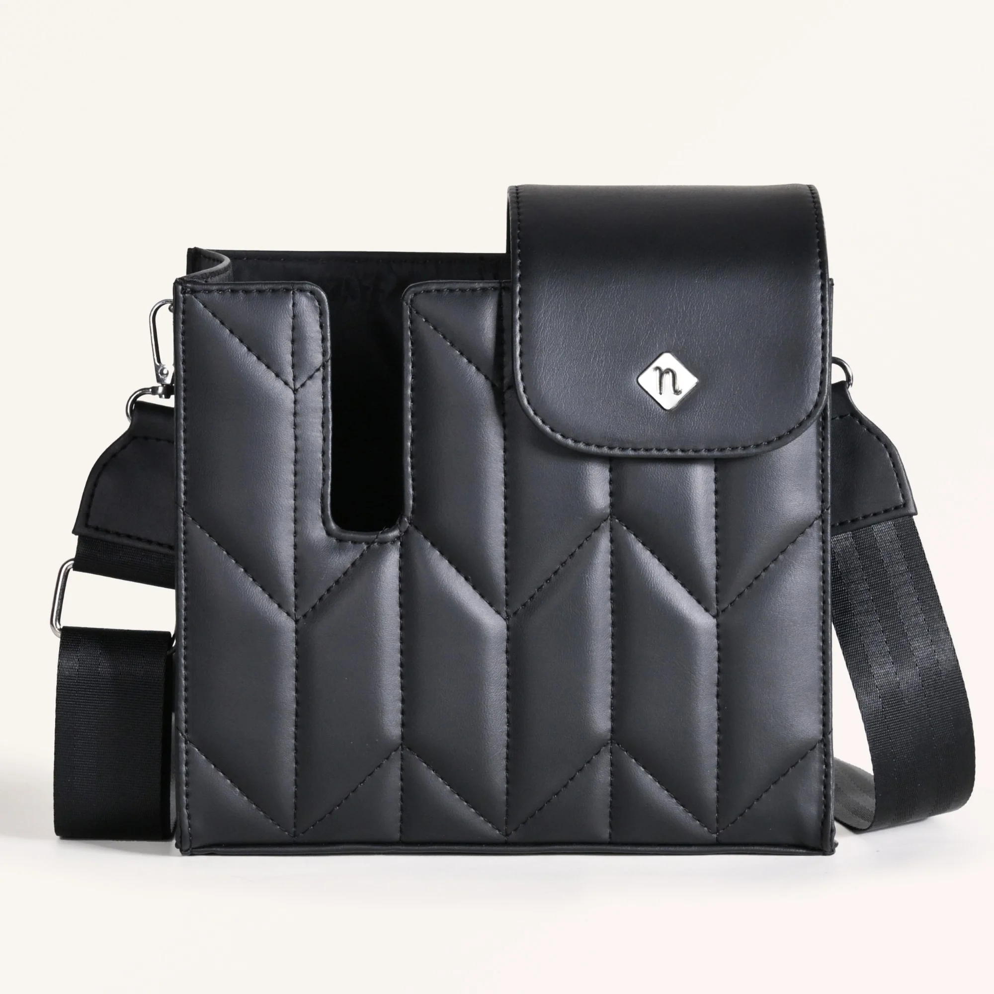 Black Crossbody Bag For Bottles - Image 7