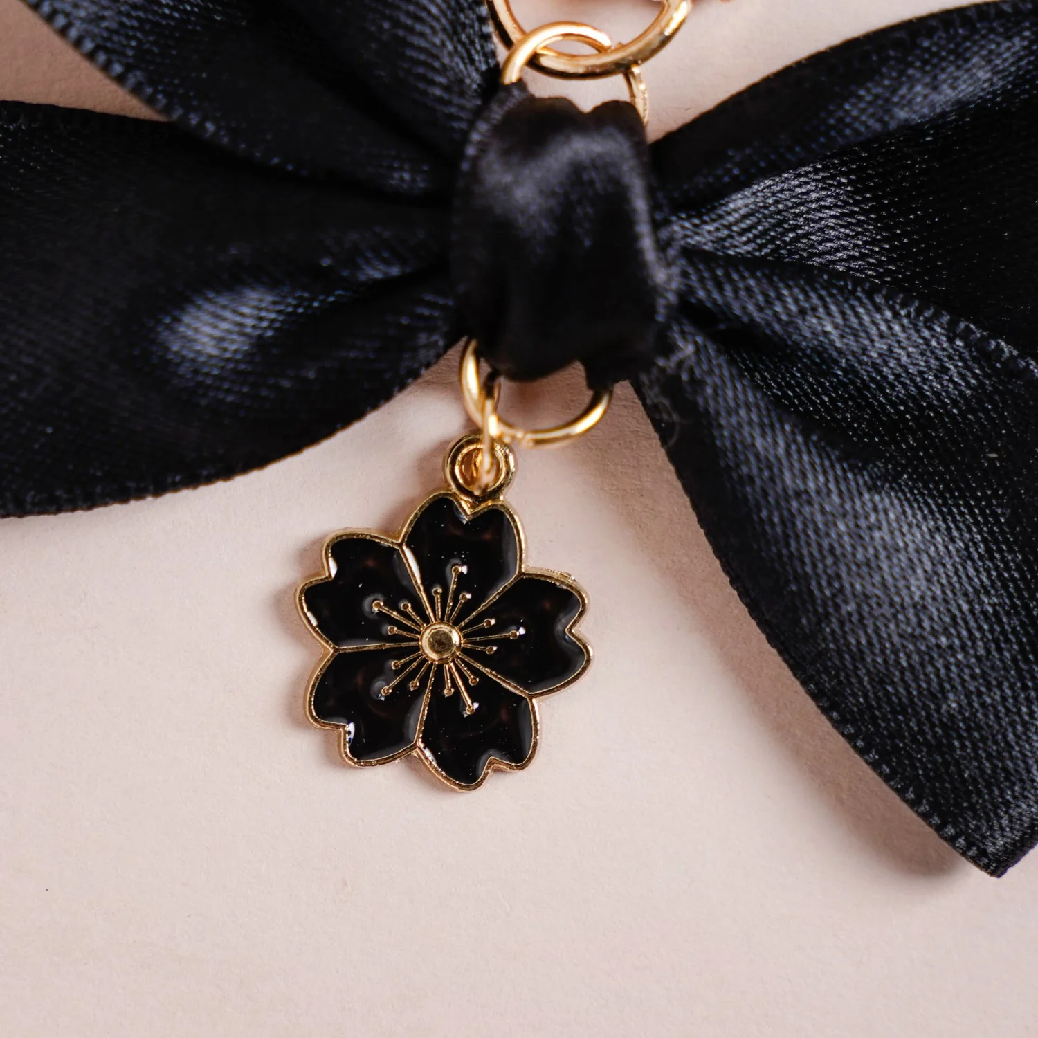 Blooming Bow Keychain With Pearl Dangler - Image 8
