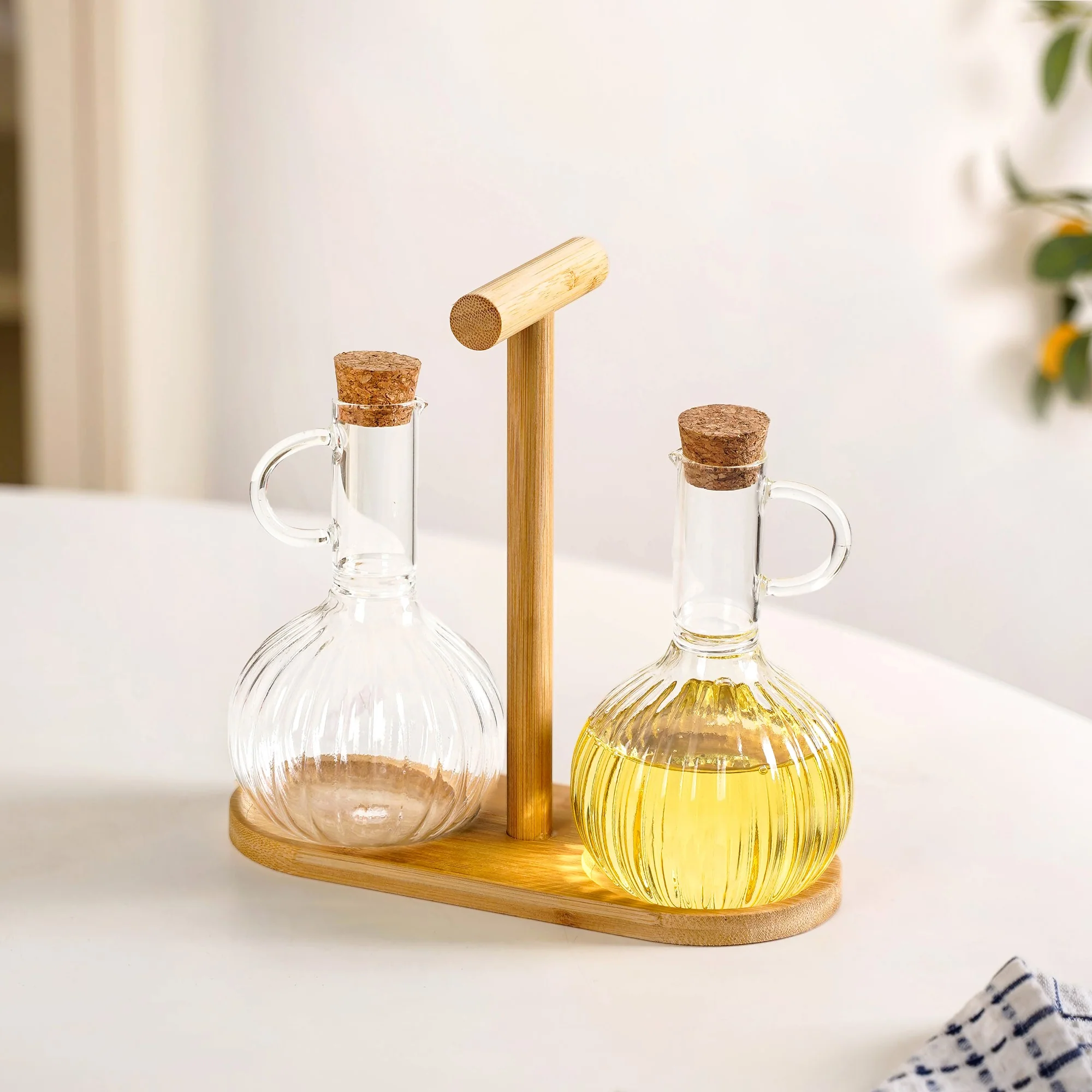 Borosilicate Glass Oil Vinegar Bottle With Stand Set Of 3 300ml - Image 8