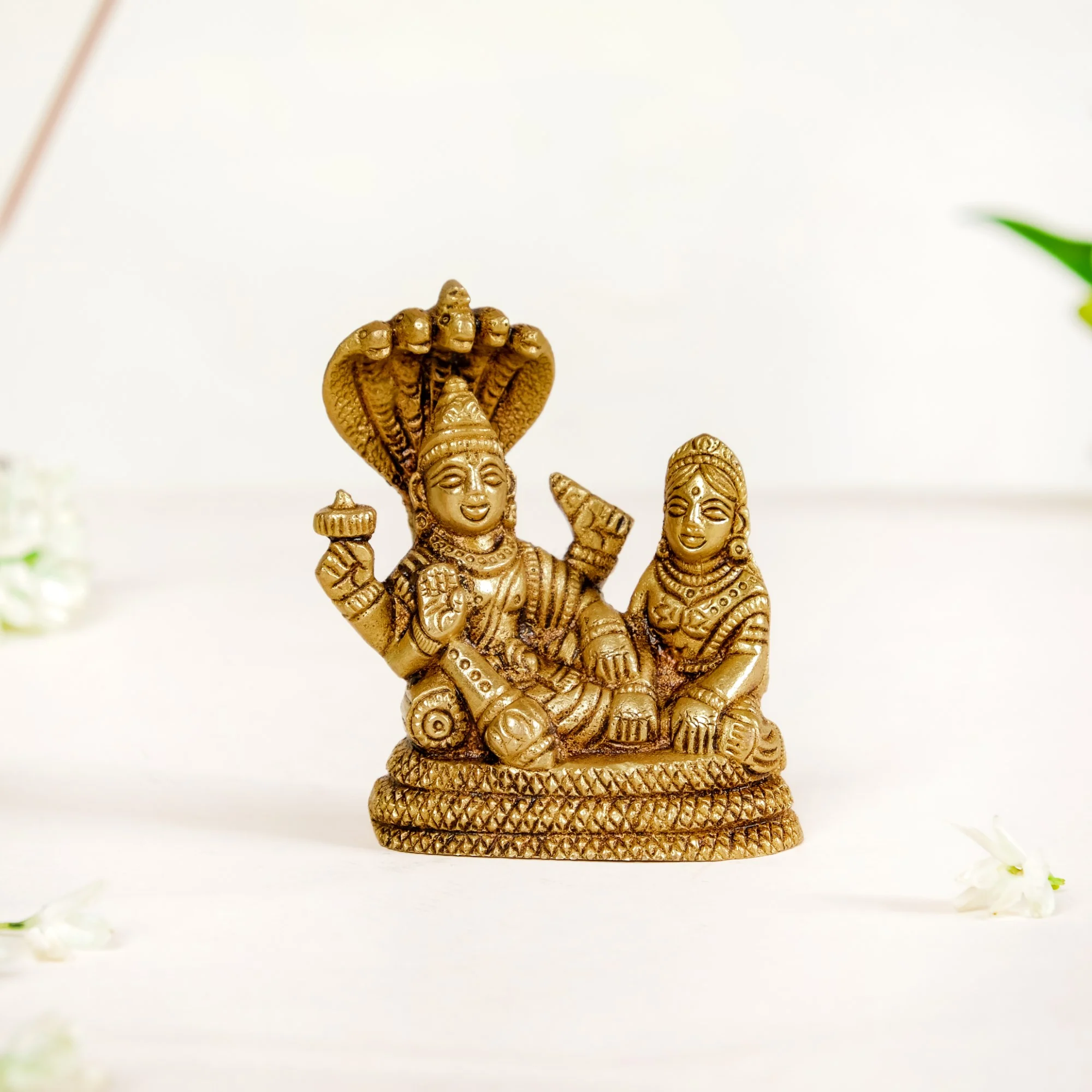 Brass Idol Of Lord Vishnu And Laxmi On Sheshnag 7cm - Image 6