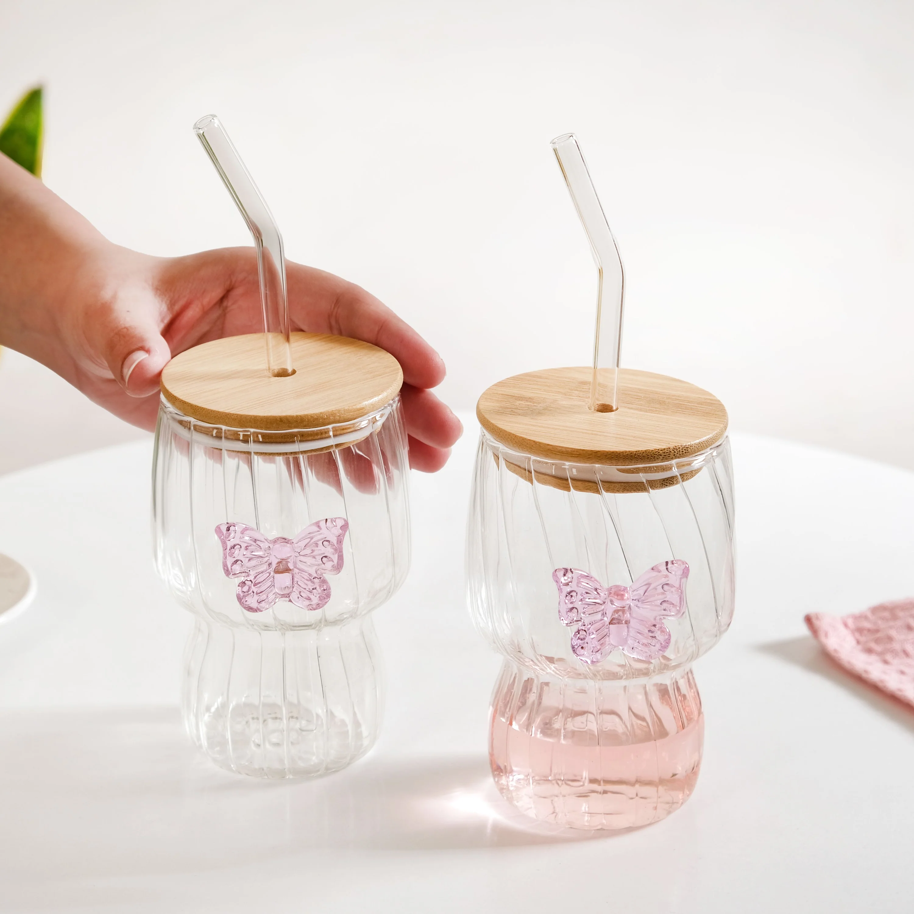 Butterfly Flutter Borosilicate Tumbler With Straw Set Of 2 500ml - Image 4