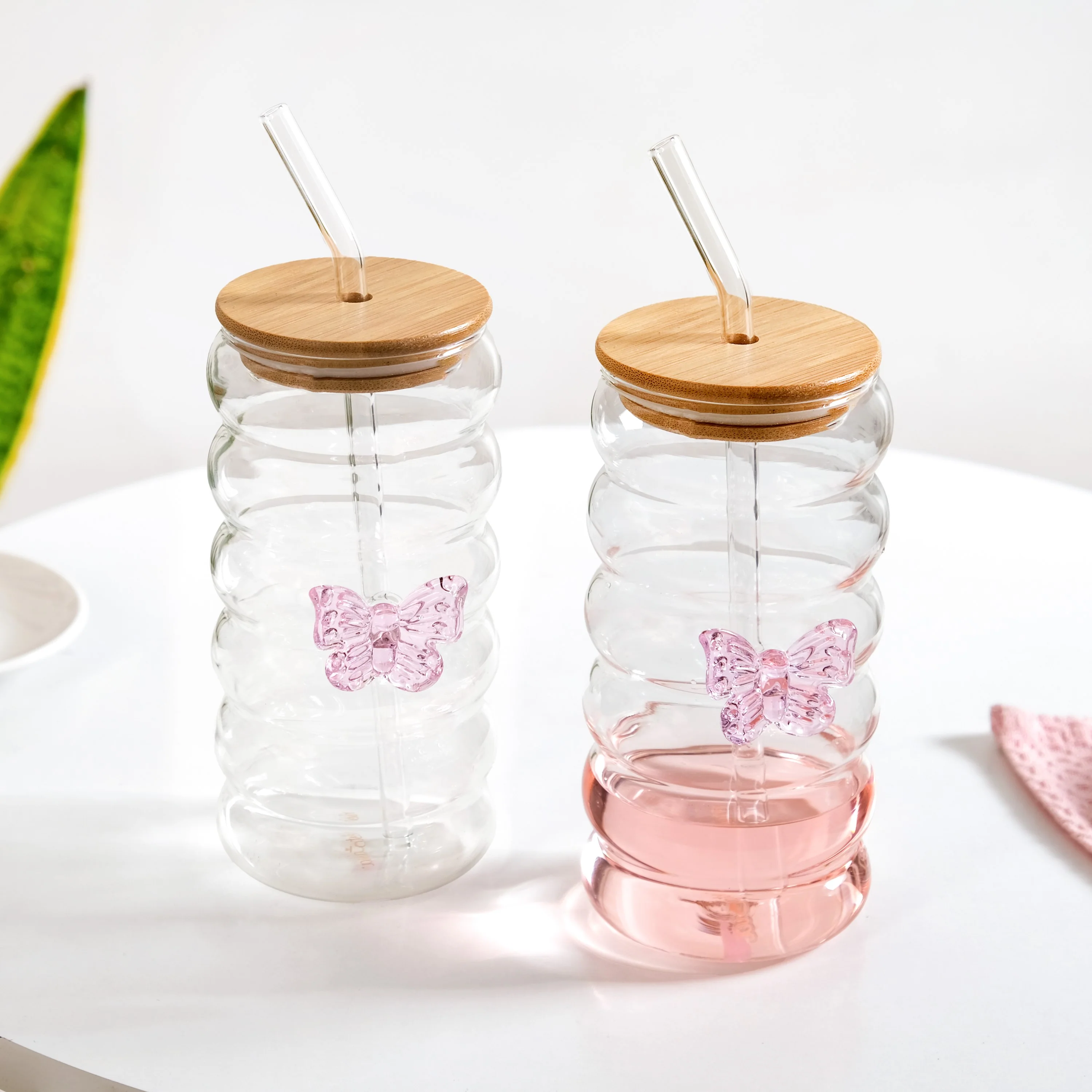 Butterfly Glass Tumbler With Straw Set Of 2 500ml - Image 5