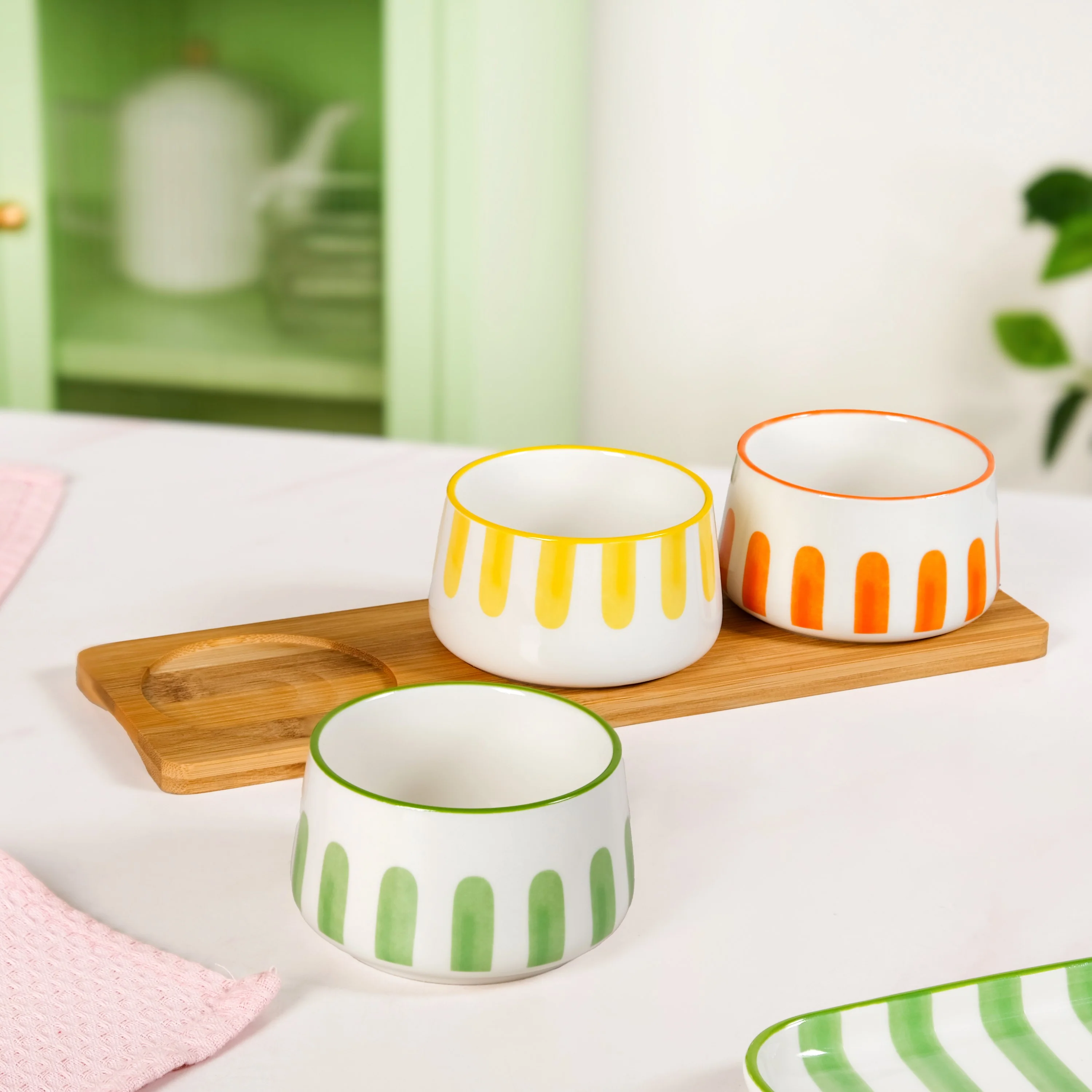Carnival Stripe Bowls With Tray Set Of 4 - Image 9