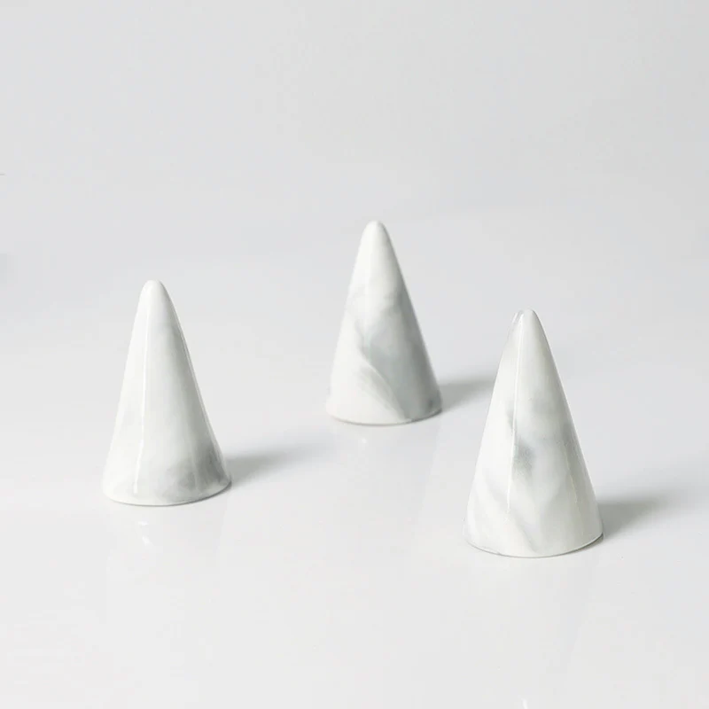 Ceramic Ring Holder - Image 11