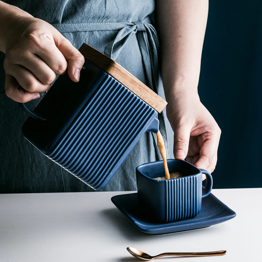 Ceramic Tea Set Blue - Image 4