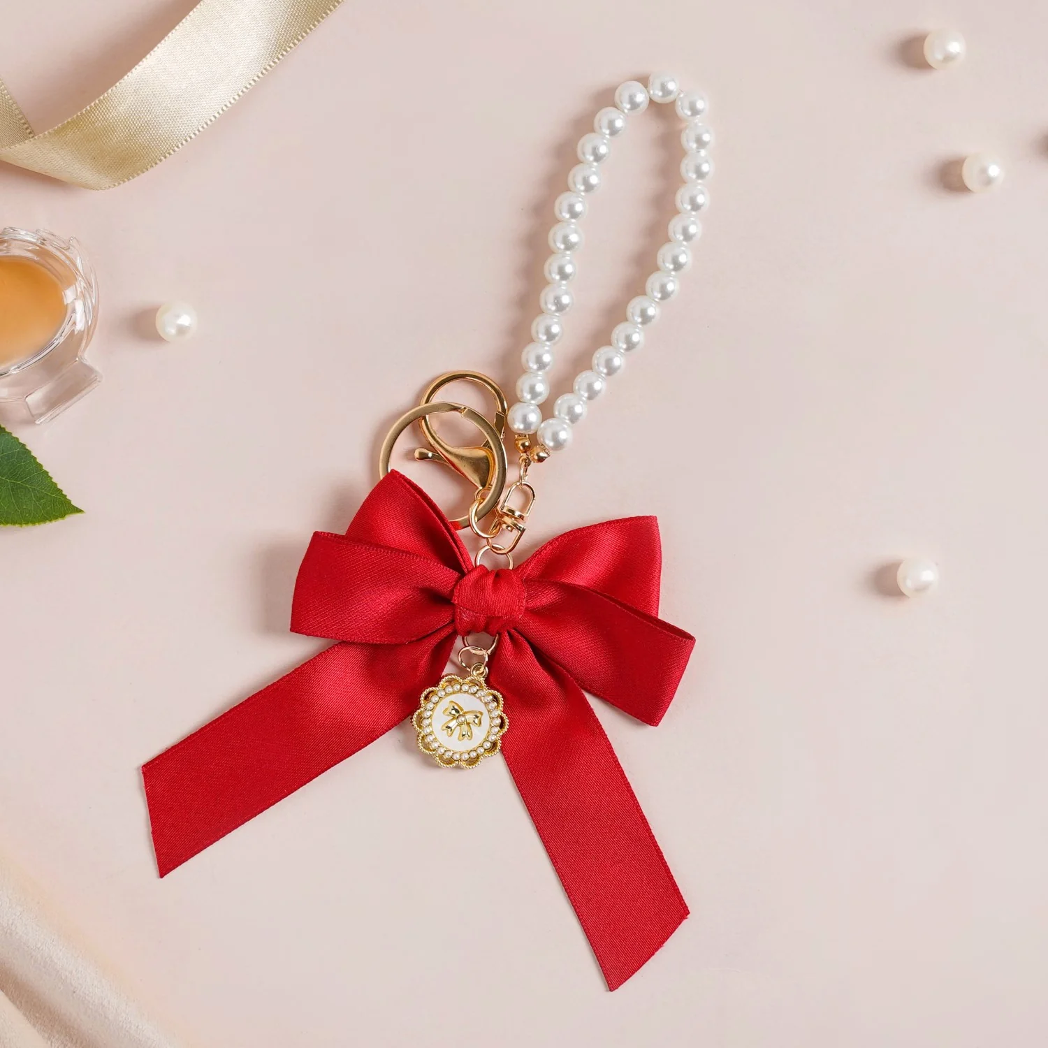 Charming Red Bow Keychain With Pearls - Image 6