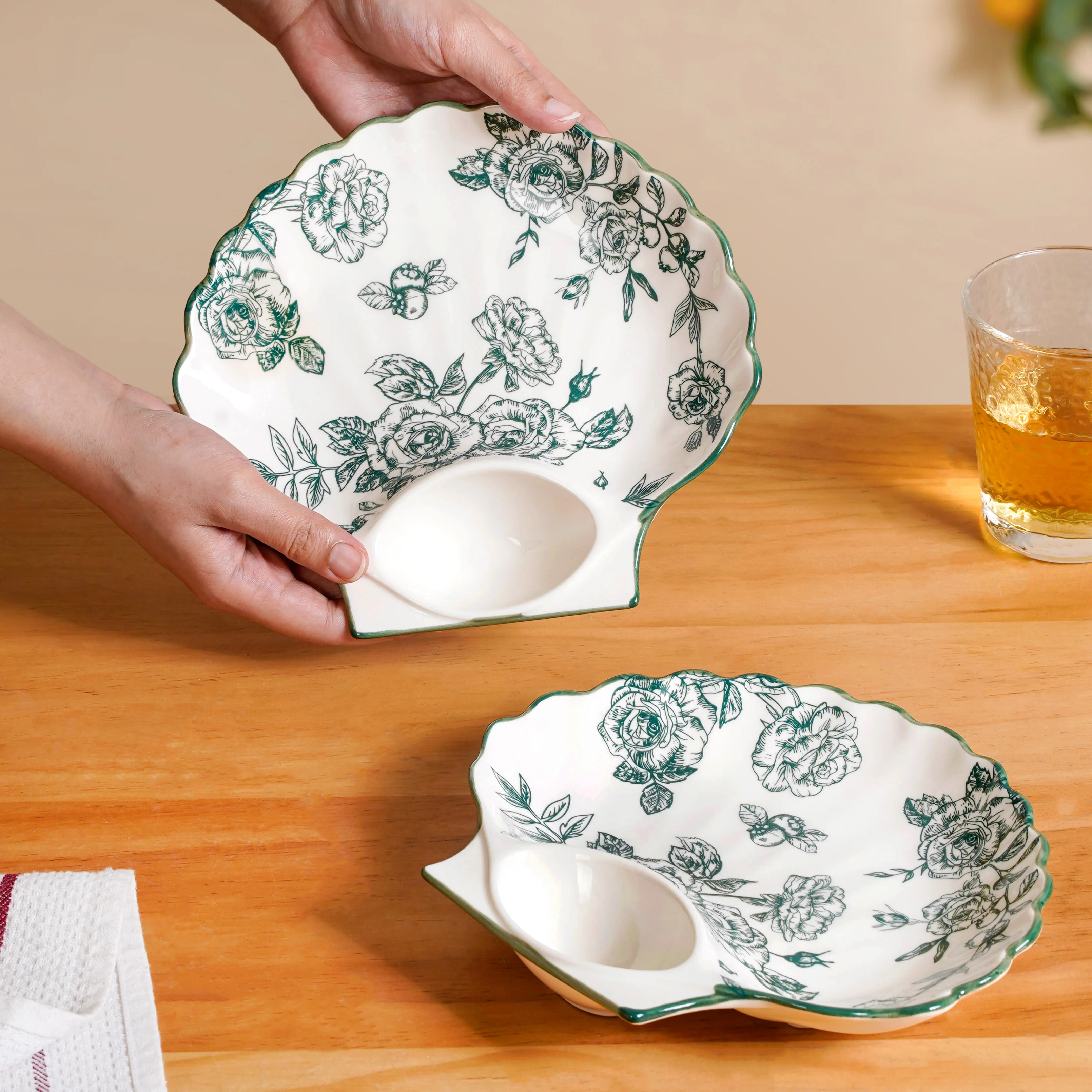 Chinoiserie Green Ceramic Section Plates Set Of 2 - Image 3