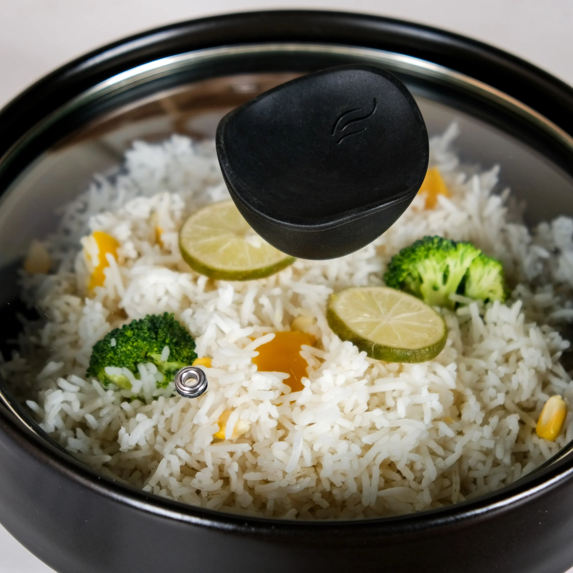 Classic Black Korean Ceramic Cooking Pot 2000ml - Image 5