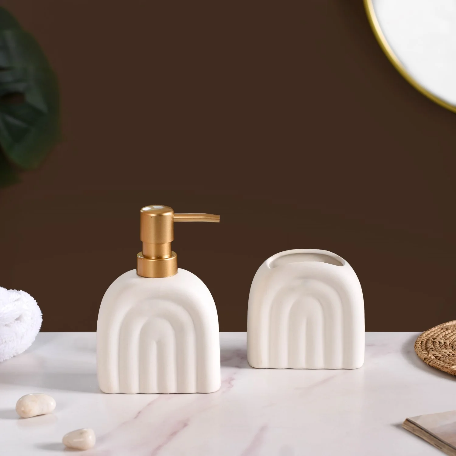 Contemporary Arches Bathroom Set Of 2 Matte White - Image 6