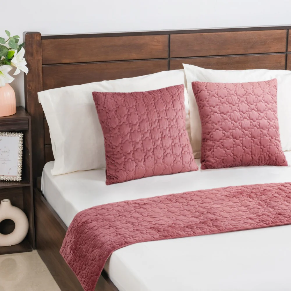Cushion Cover & Table Runner Set Of 3 Pink - Image 4
