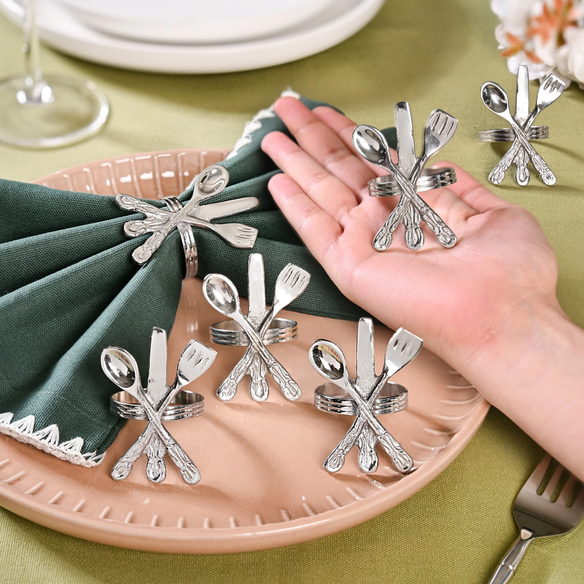 Cutlery Napkin Ring In Pure Brass Set Of 6 Silver - Image 2