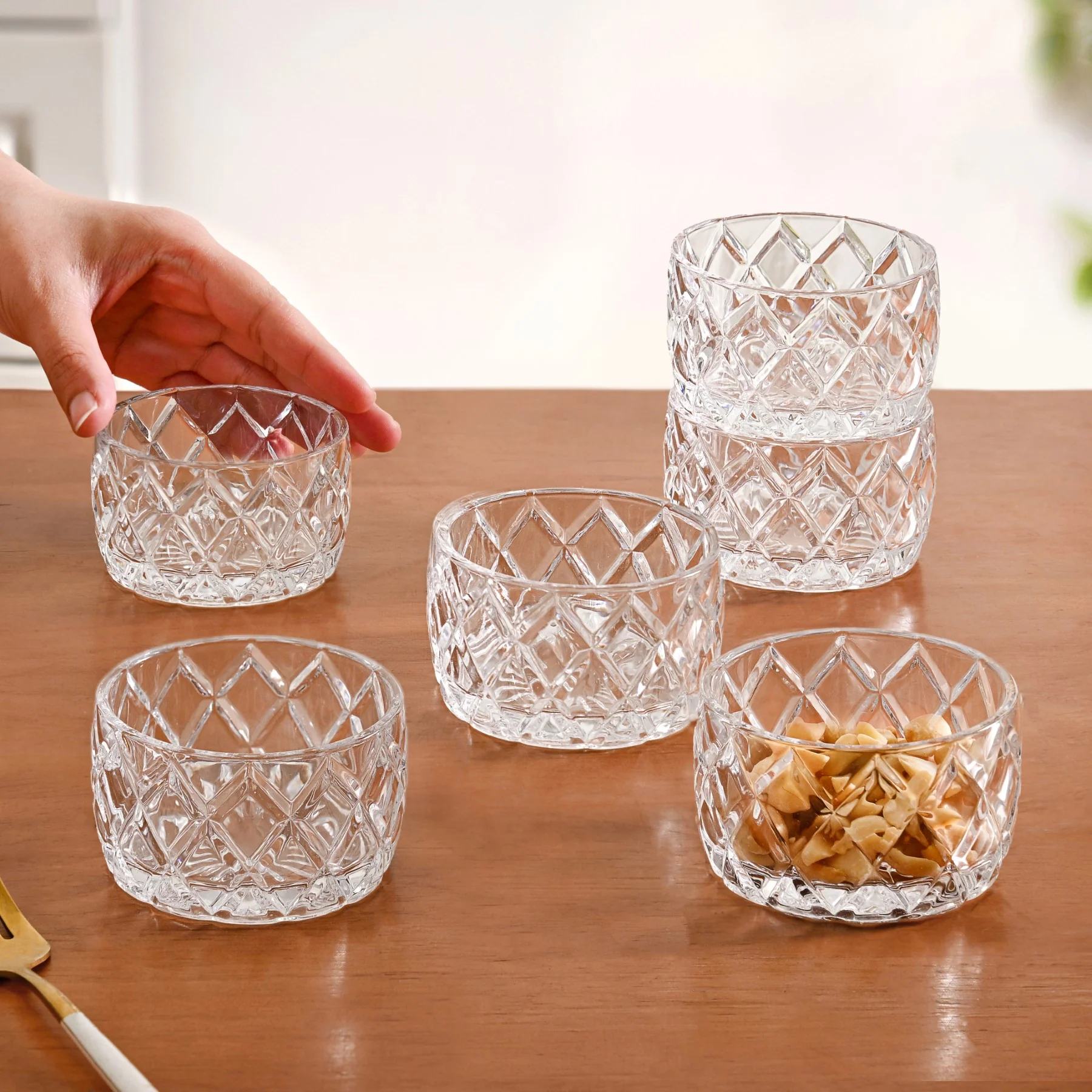 Diamond Cut Glass Bowl Set Of 6 160ml - Image 2