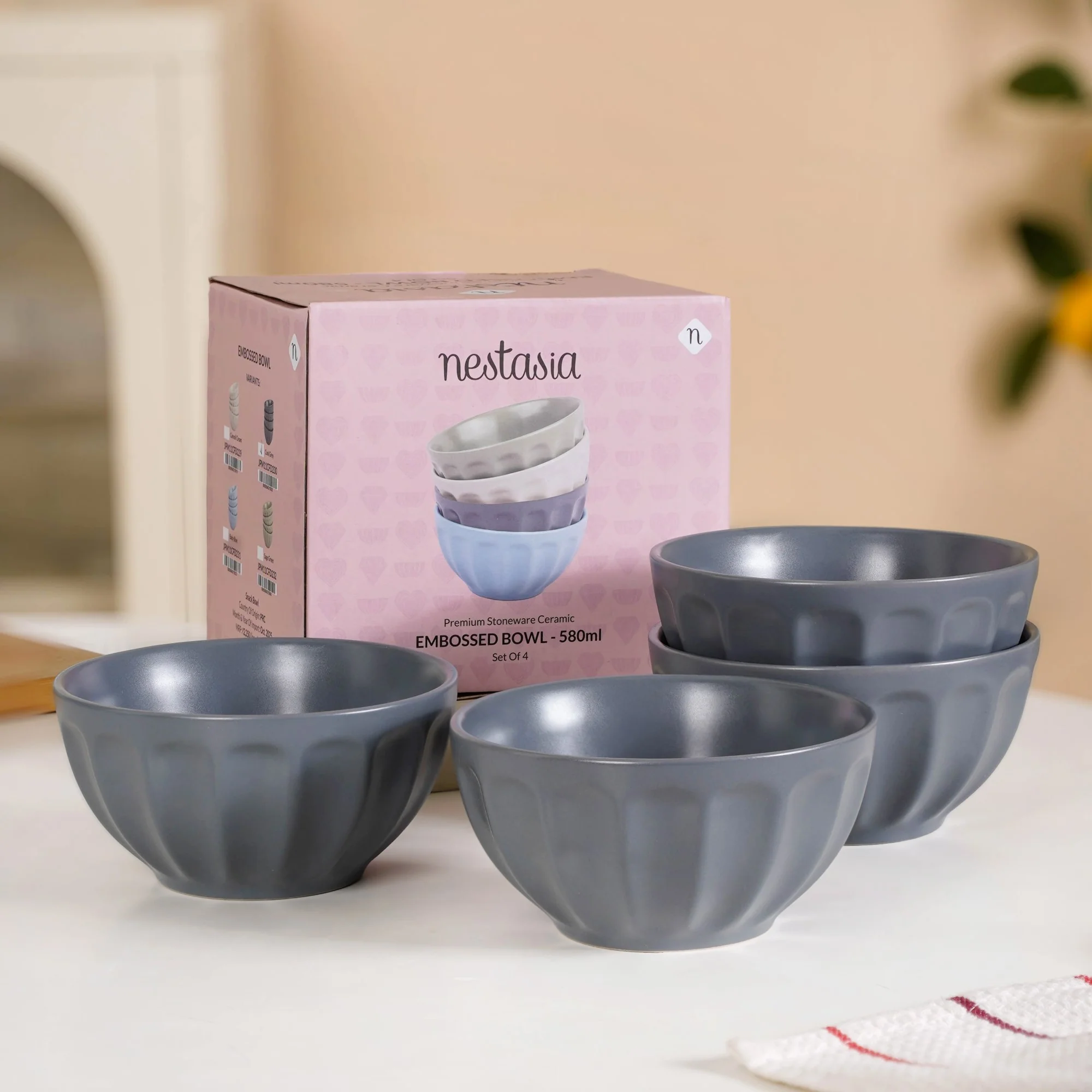 Embossed Grey Ceramic Bowl Set Of 4 580ml - Image 2