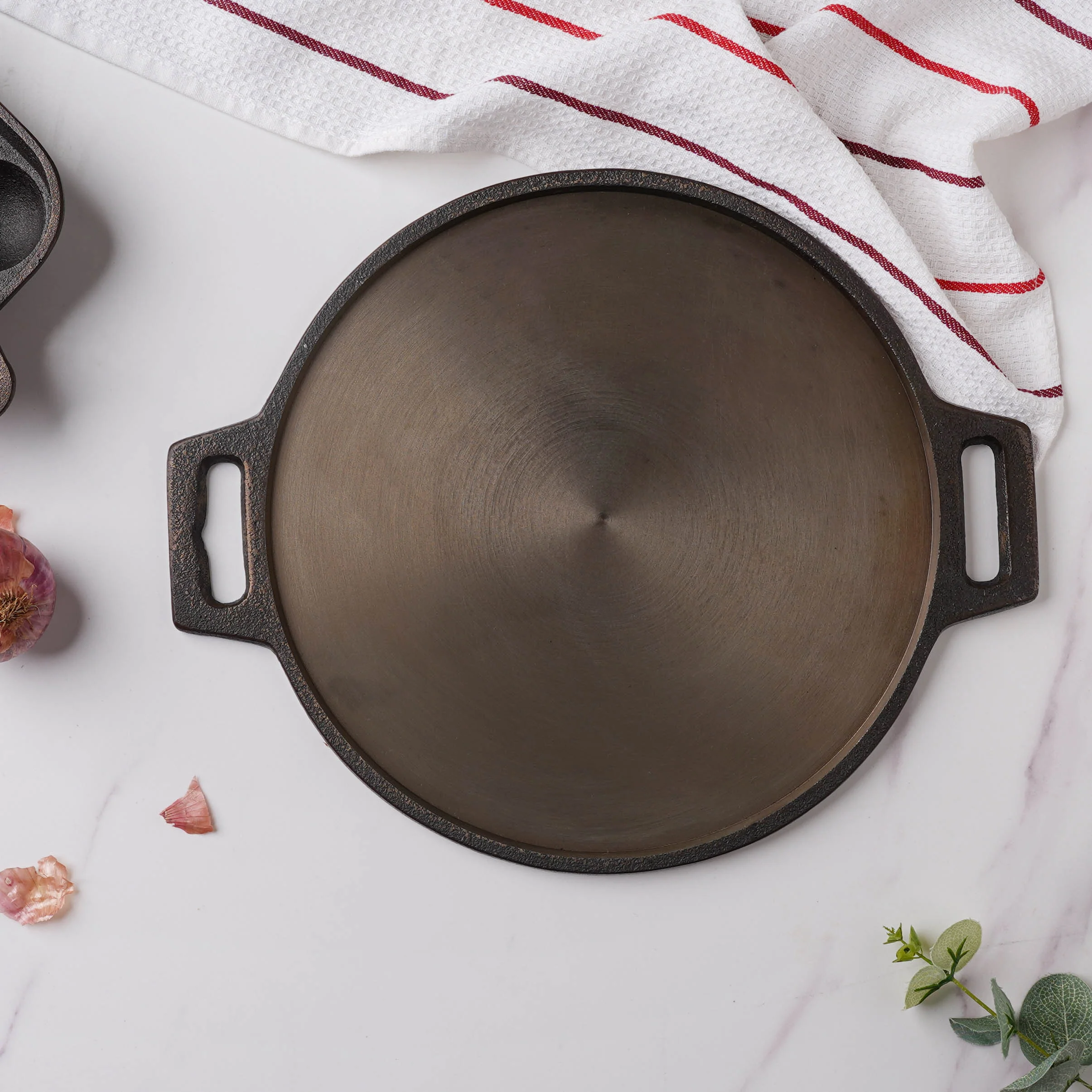 Empress Cast Iron Ultra Smooth Dosa Tawa 12 Inch - Image 3
