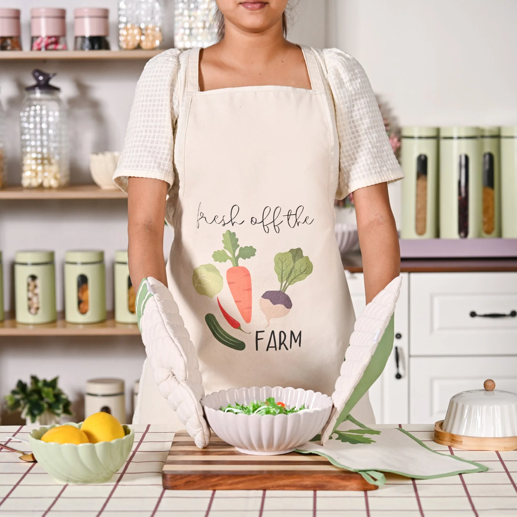 Farm Fresh Apron Mitten Pot Holder Hand Towel Set Of 4 - Image 2