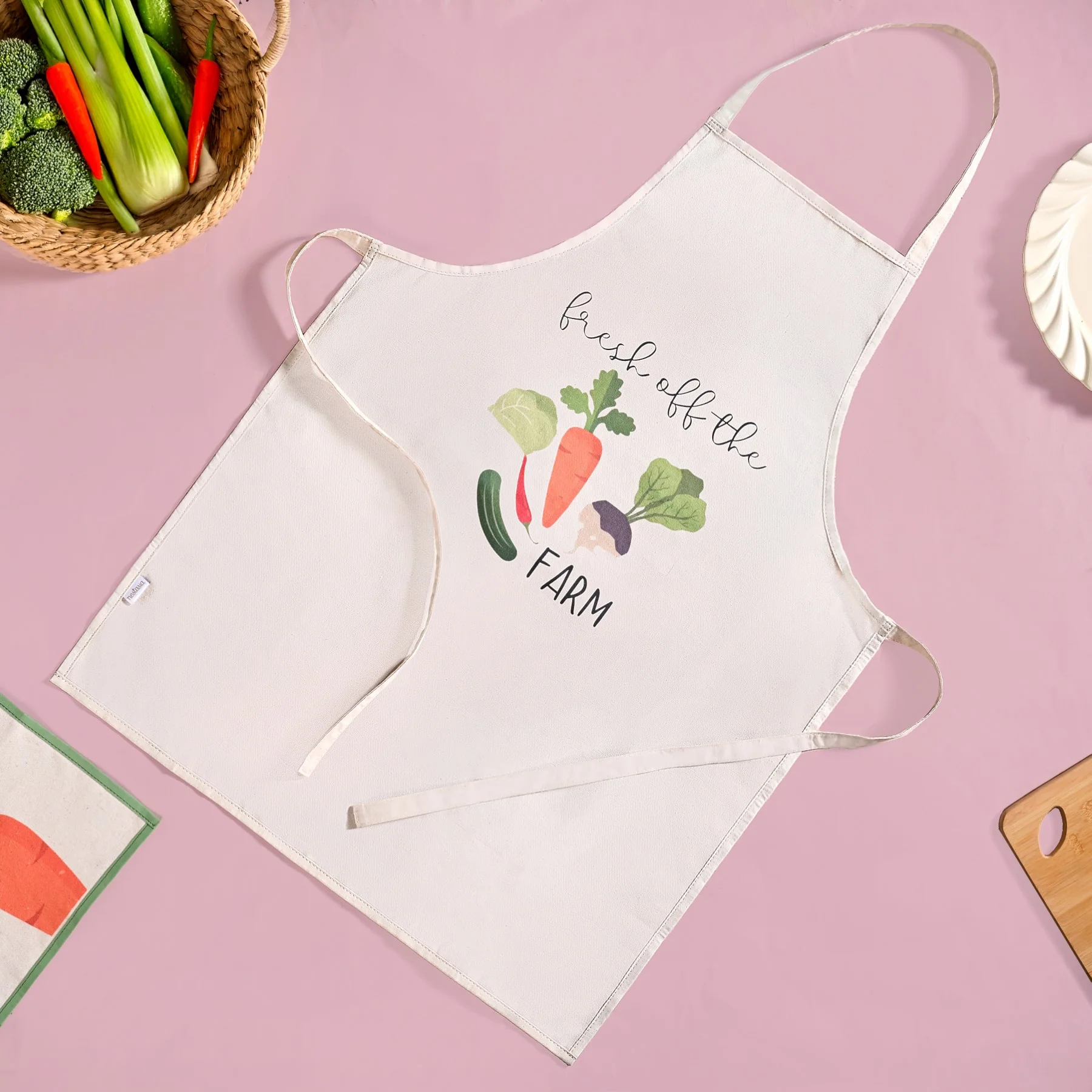 Farm Fresh Apron Mitten Pot Holder Hand Towel Set Of 4 - Image 7
