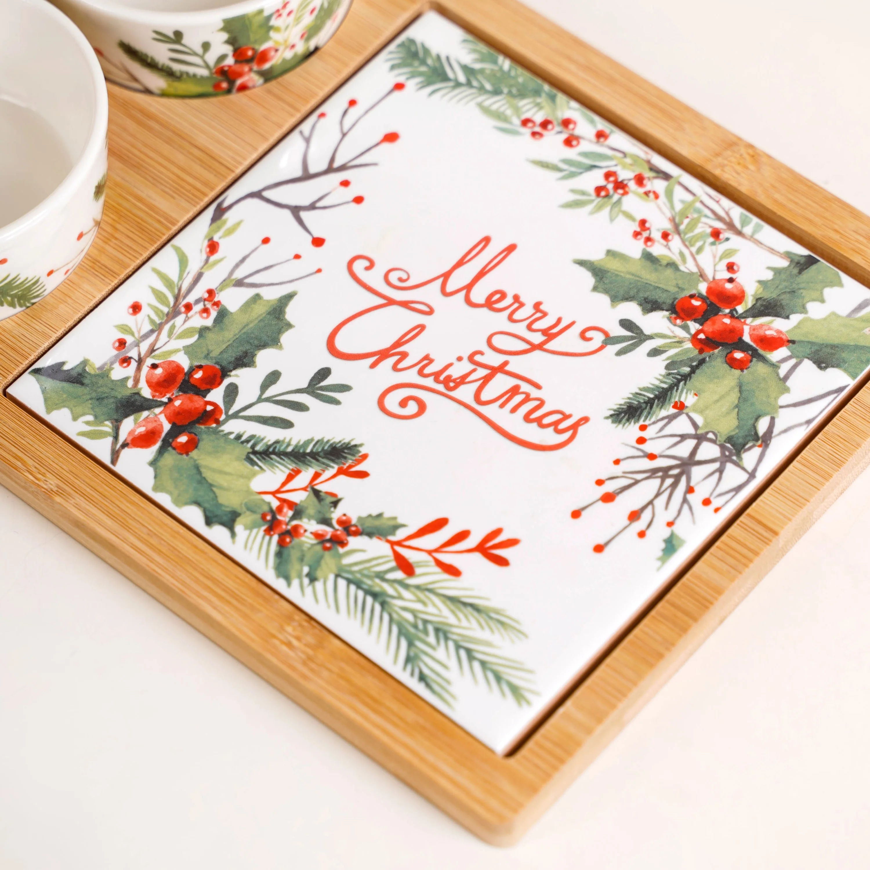 Festive Holly Berry Bowls And Platter Set Of 4 - Image 8