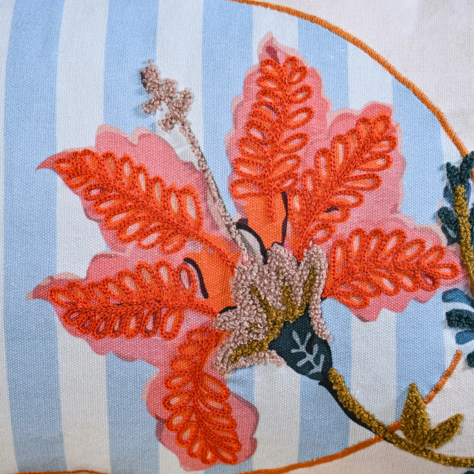 Bloom Era Hibiscus Cotton Cushion Cover 50x30cm - Image 6