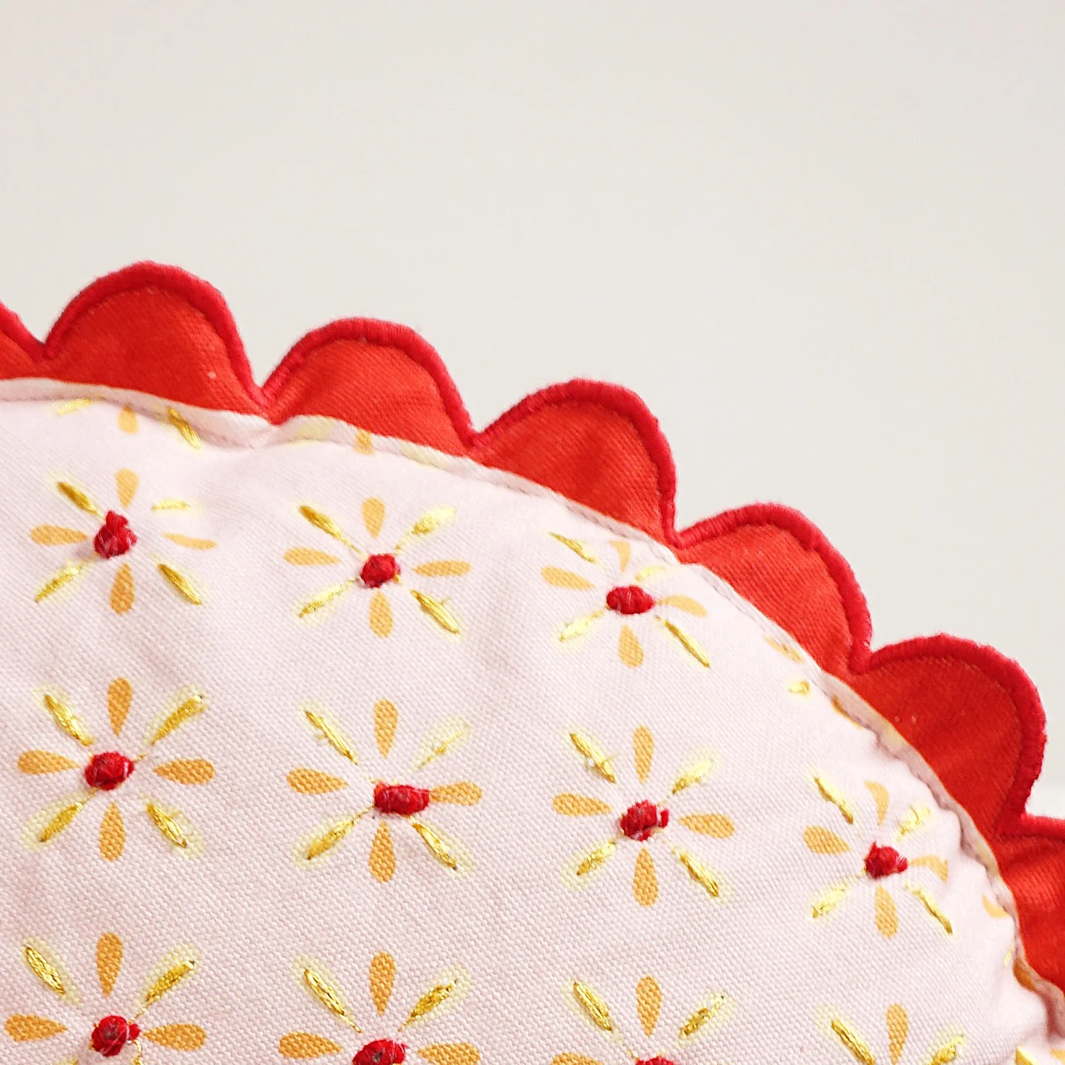 Bloom Era Gaillardia Cotton Cushion Cover 43cm - Image 6