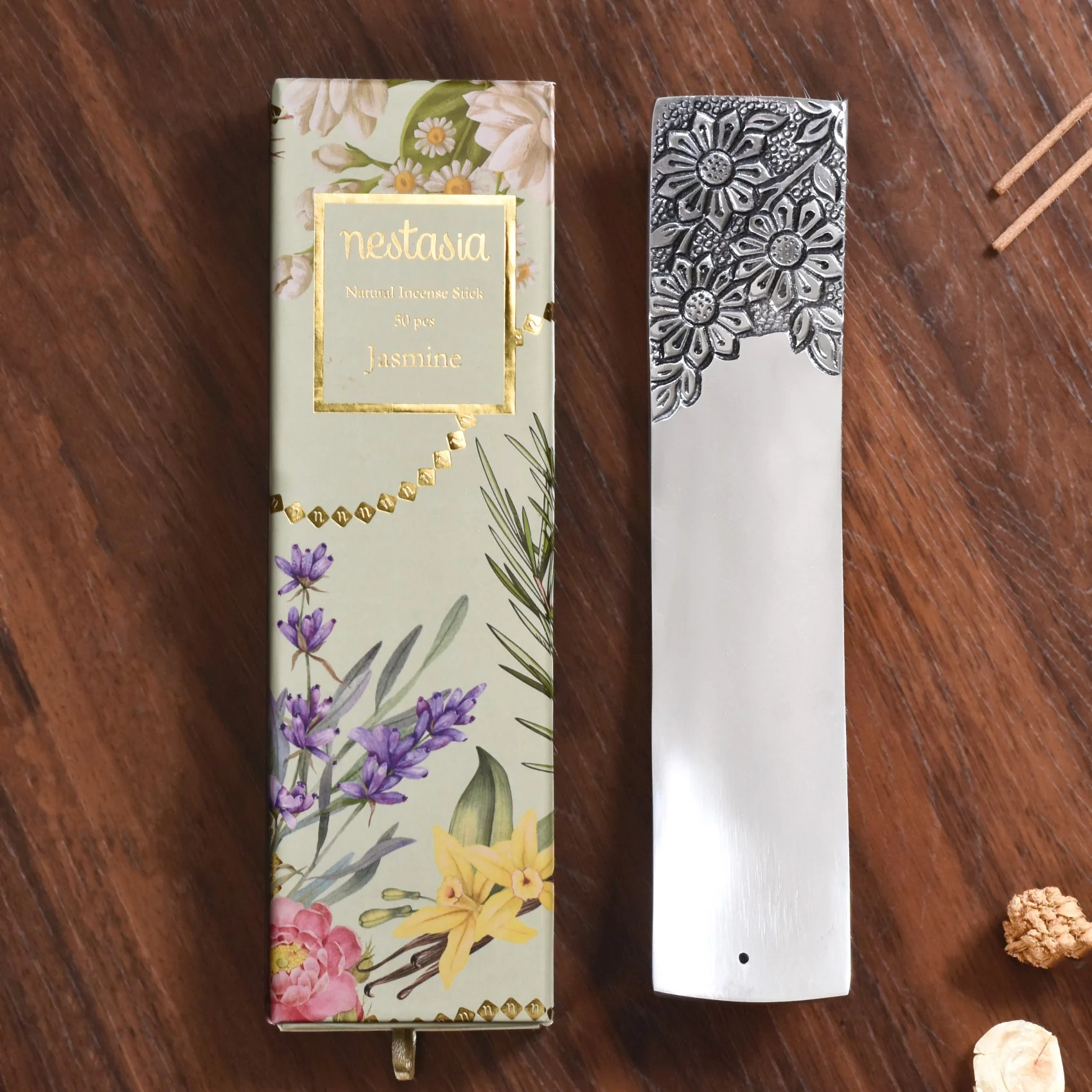 Floral Metal Incense Holder With Jasmine Incense Sticks Gift box - Image 5