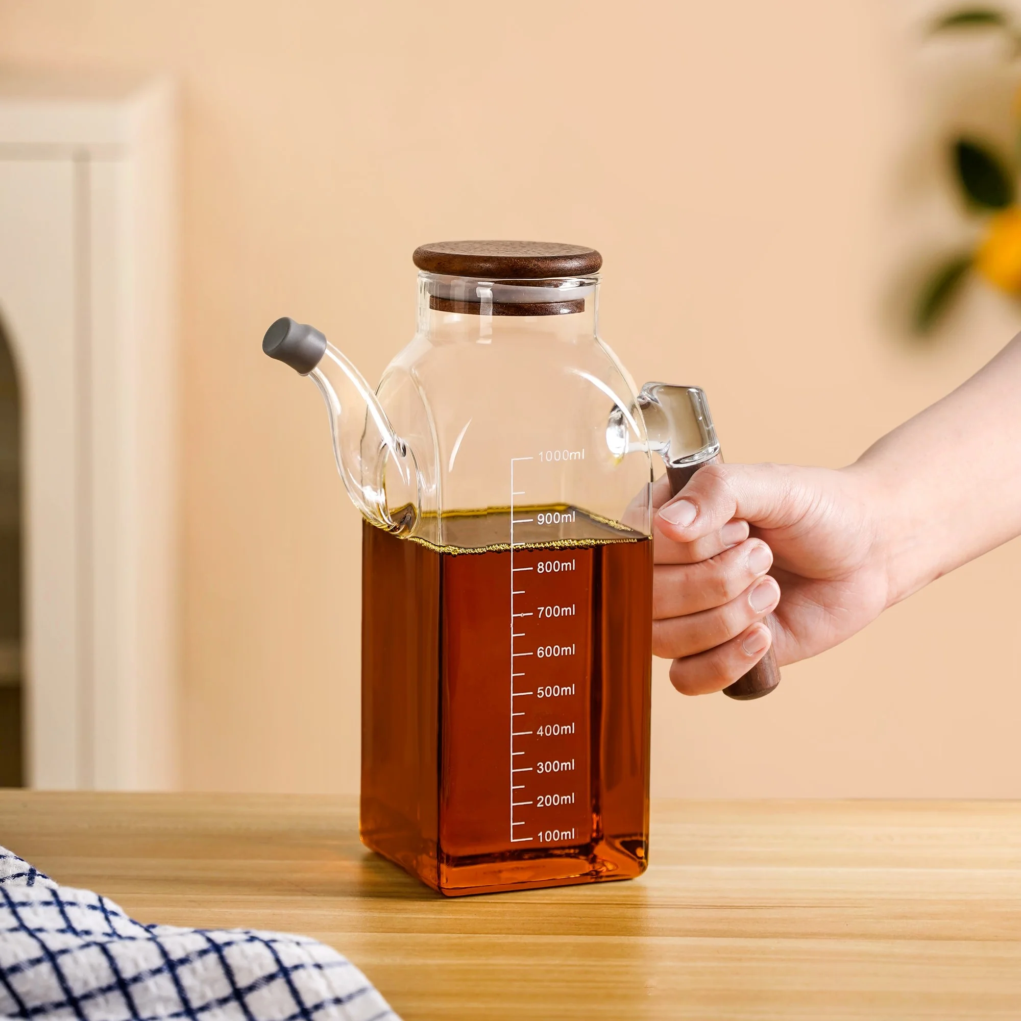 Fusion Glass Oil Dispenser With Wooden Lid 1000ml - Image 2