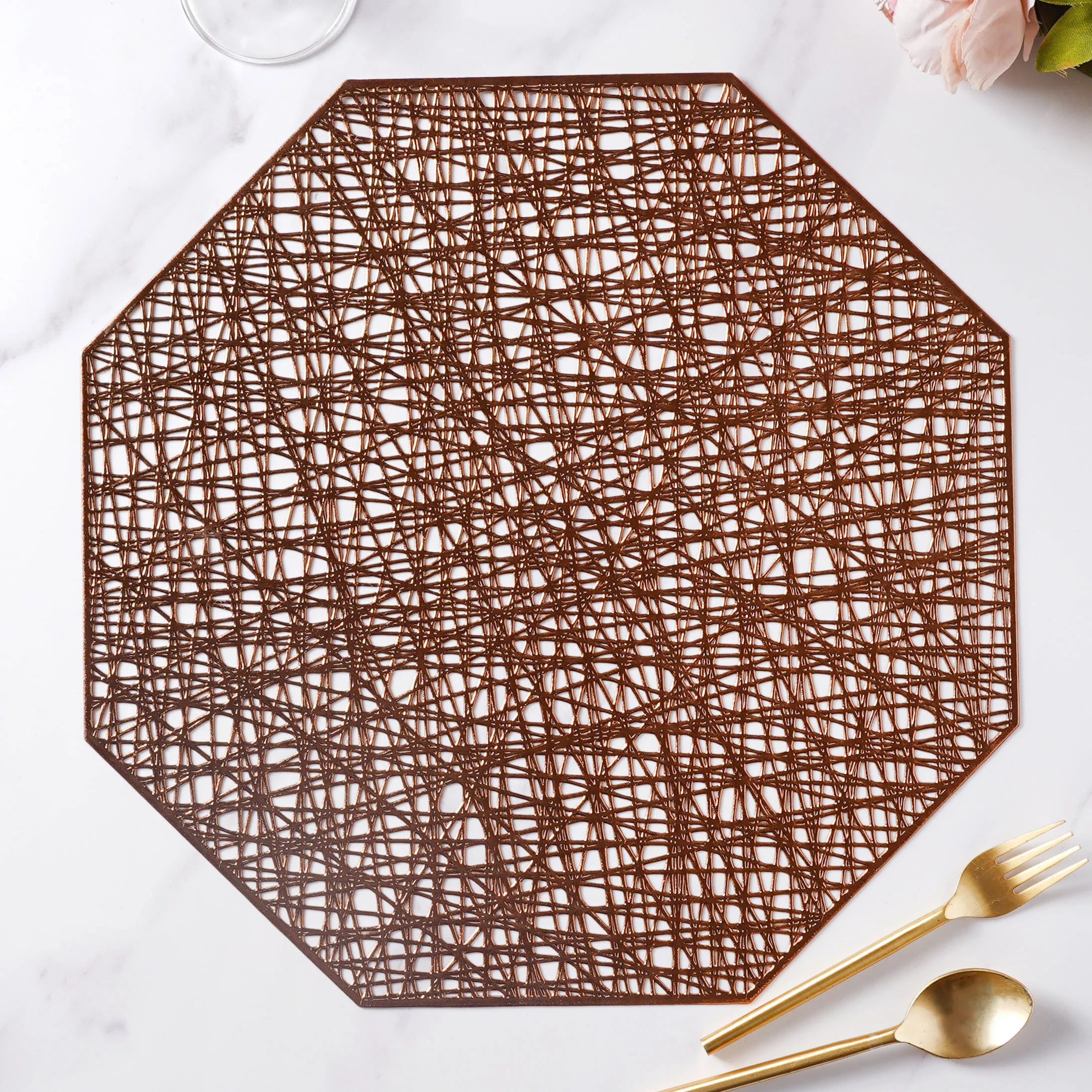 Golden Table Mat Set Of 6 - Image 5