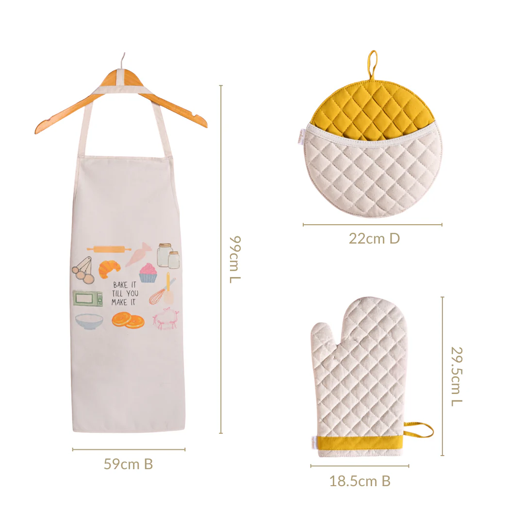 Gourmet Kitchen Gift Hamper With Apron Trivet Mitten And Spatula - Image 3