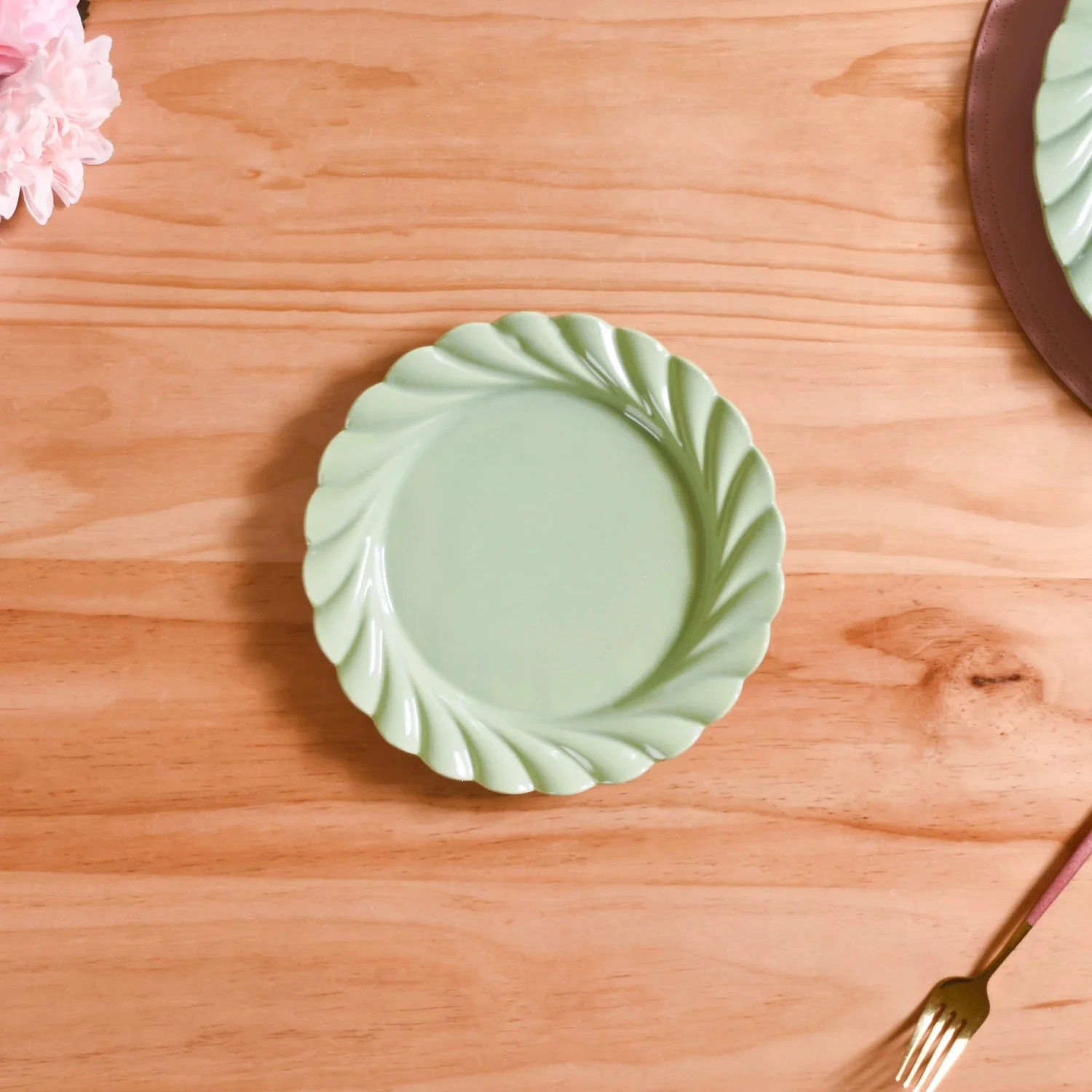 Green Snack Plates Set Of 4 Lao Luxury 9 Inch - Image 7
