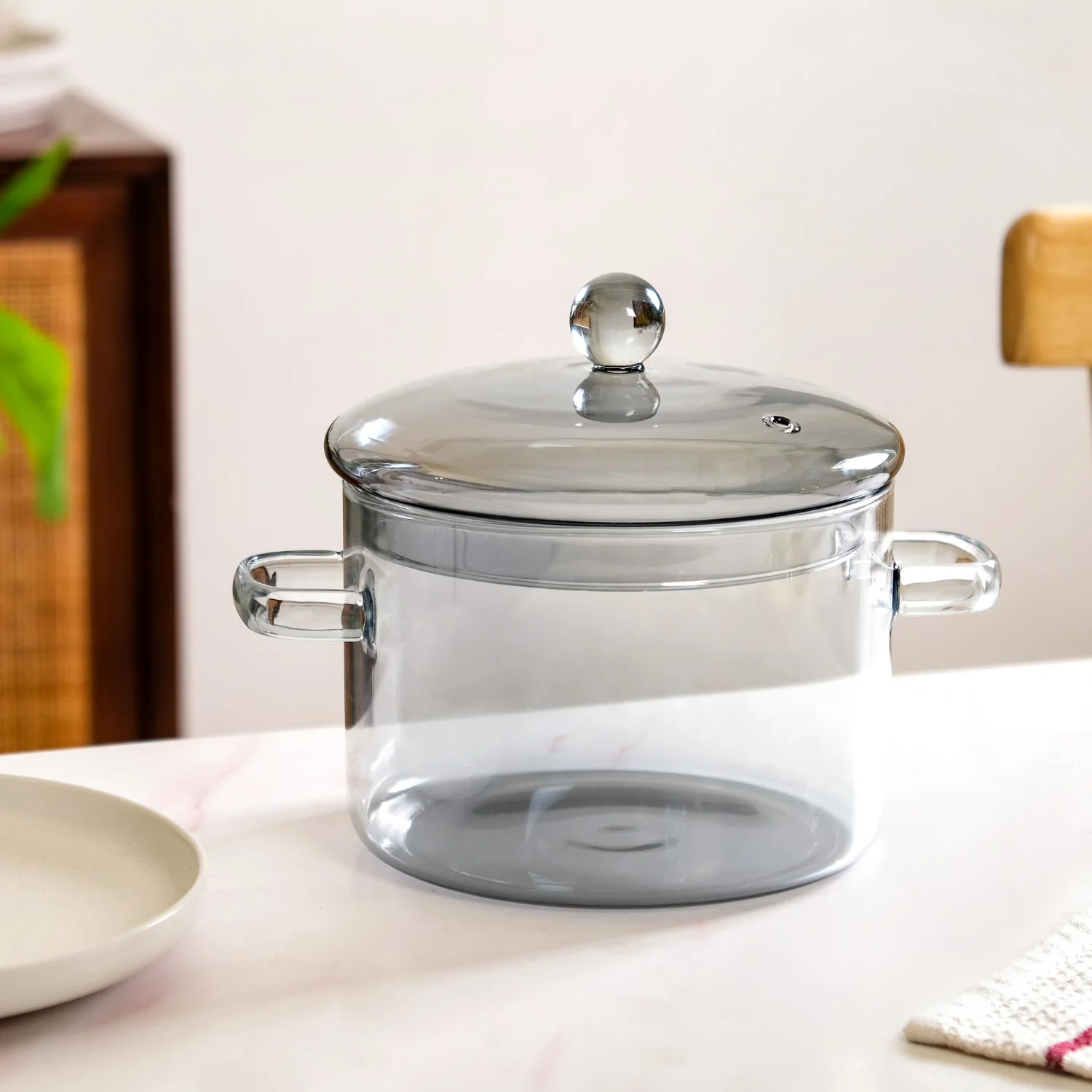 Grey Borosilicate Glass Cooking Pot With Reflective Lid 2L - Image 3