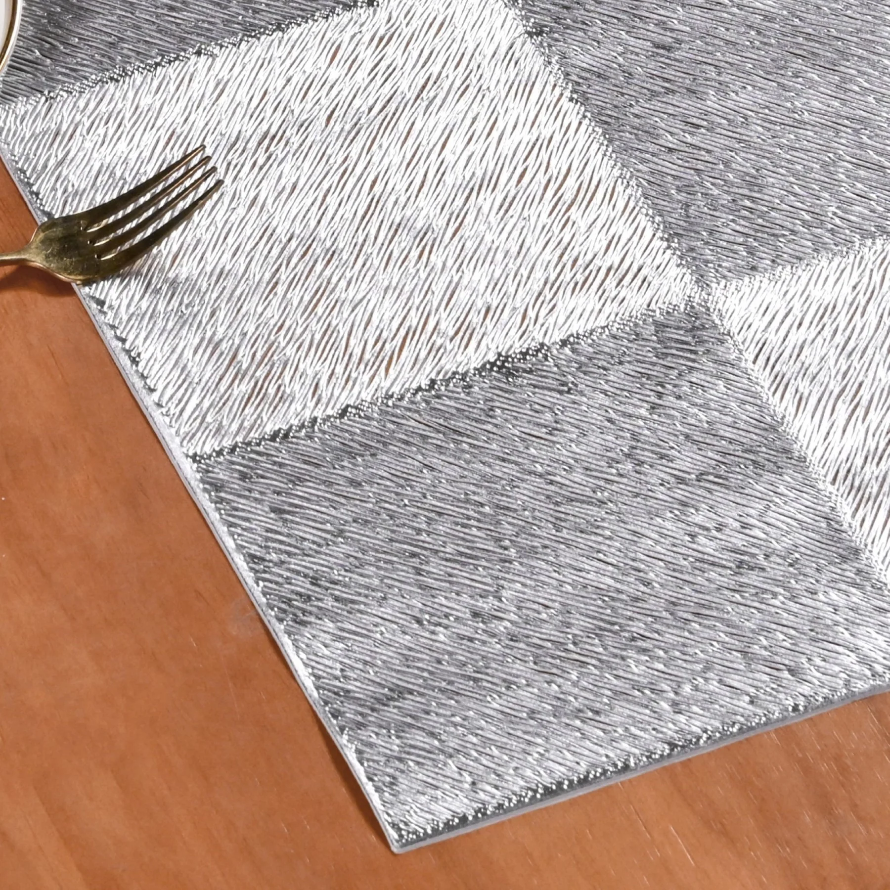 Grid Dining Table Runner Silver Grey 92x35cm - Image 5
