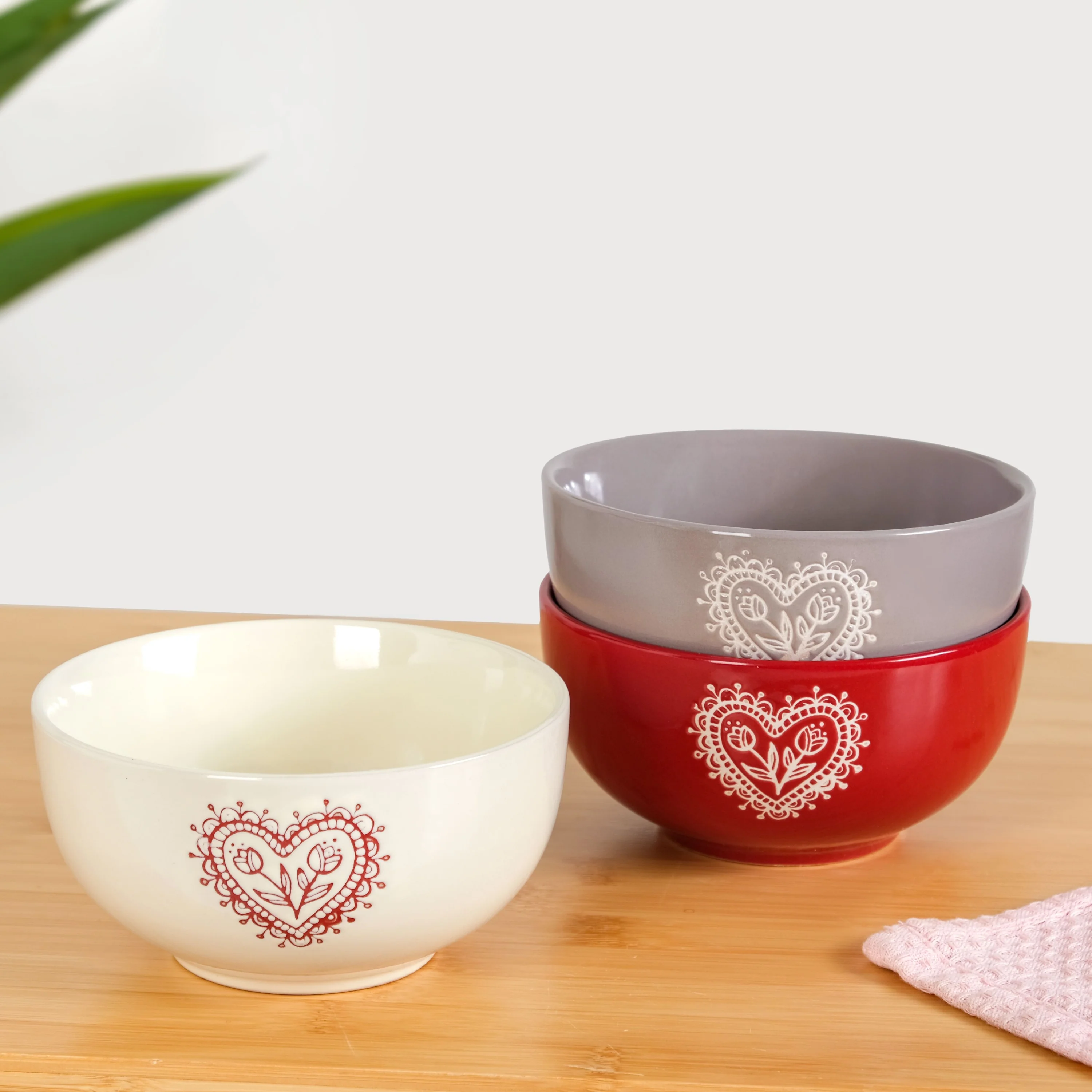 Hearty Ceramic Bowl Set Of 3 540ml - Image 3