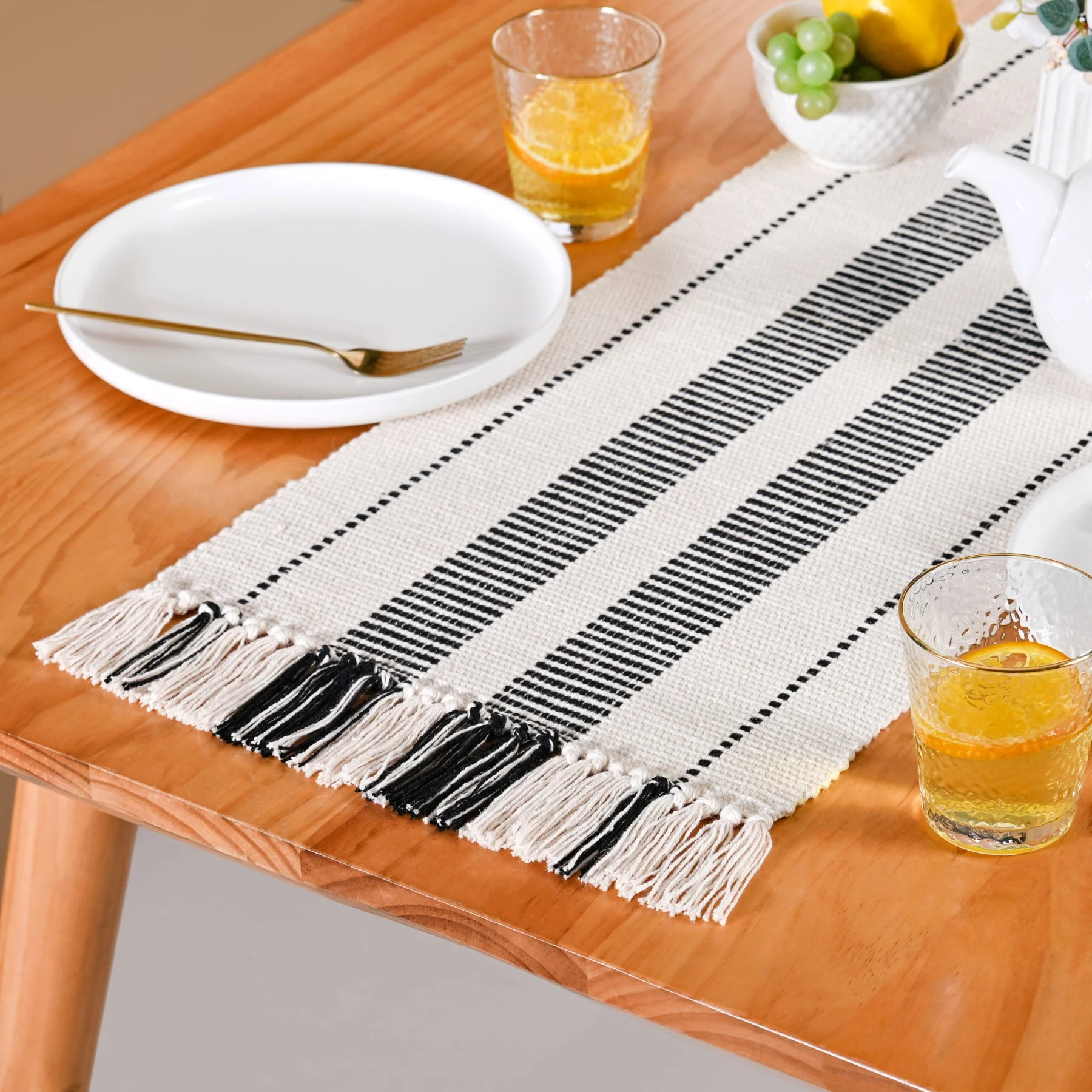 Heritage Loom Fringed Cotton Runner 180x33cm - Image 2