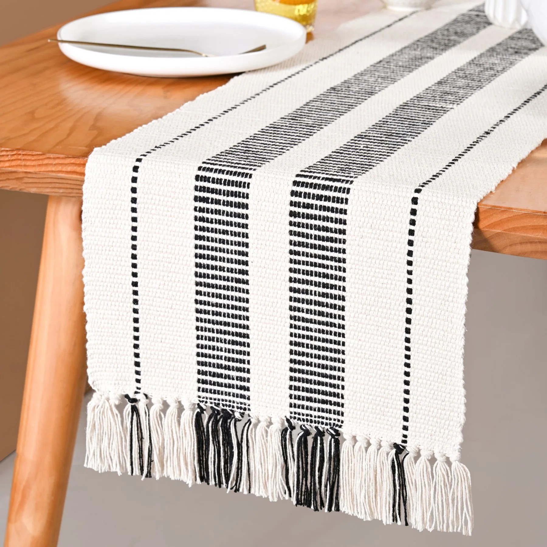 Heritage Loom Fringed Cotton Runner 180x33cm - Image 7