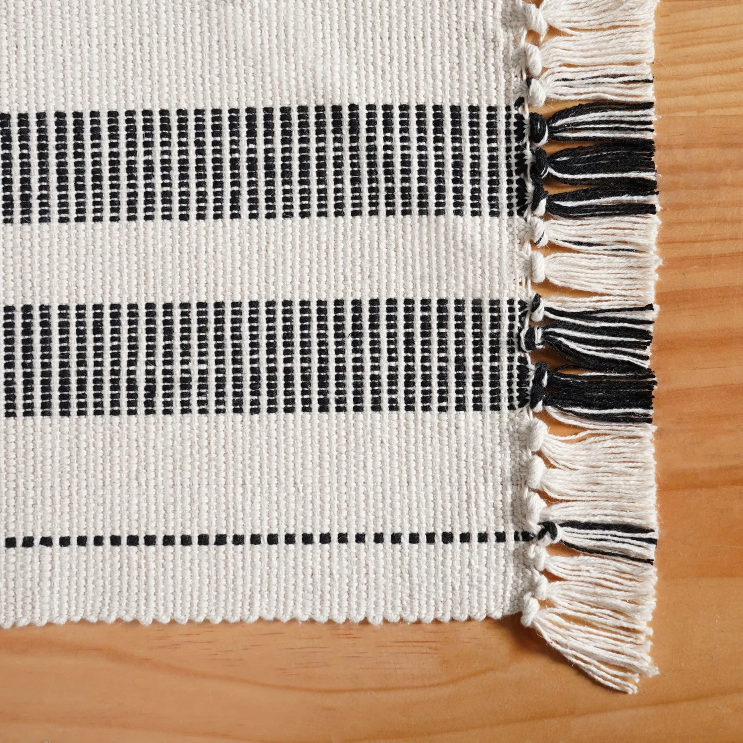 Heritage Loom Fringed Placemat Set Of 6 - Image 6