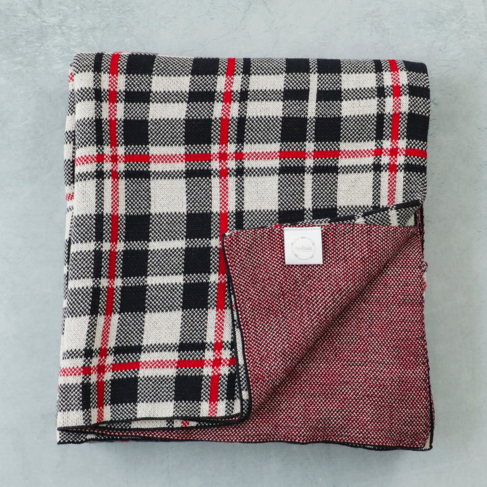 Knitted Throw Blanket - Image 3