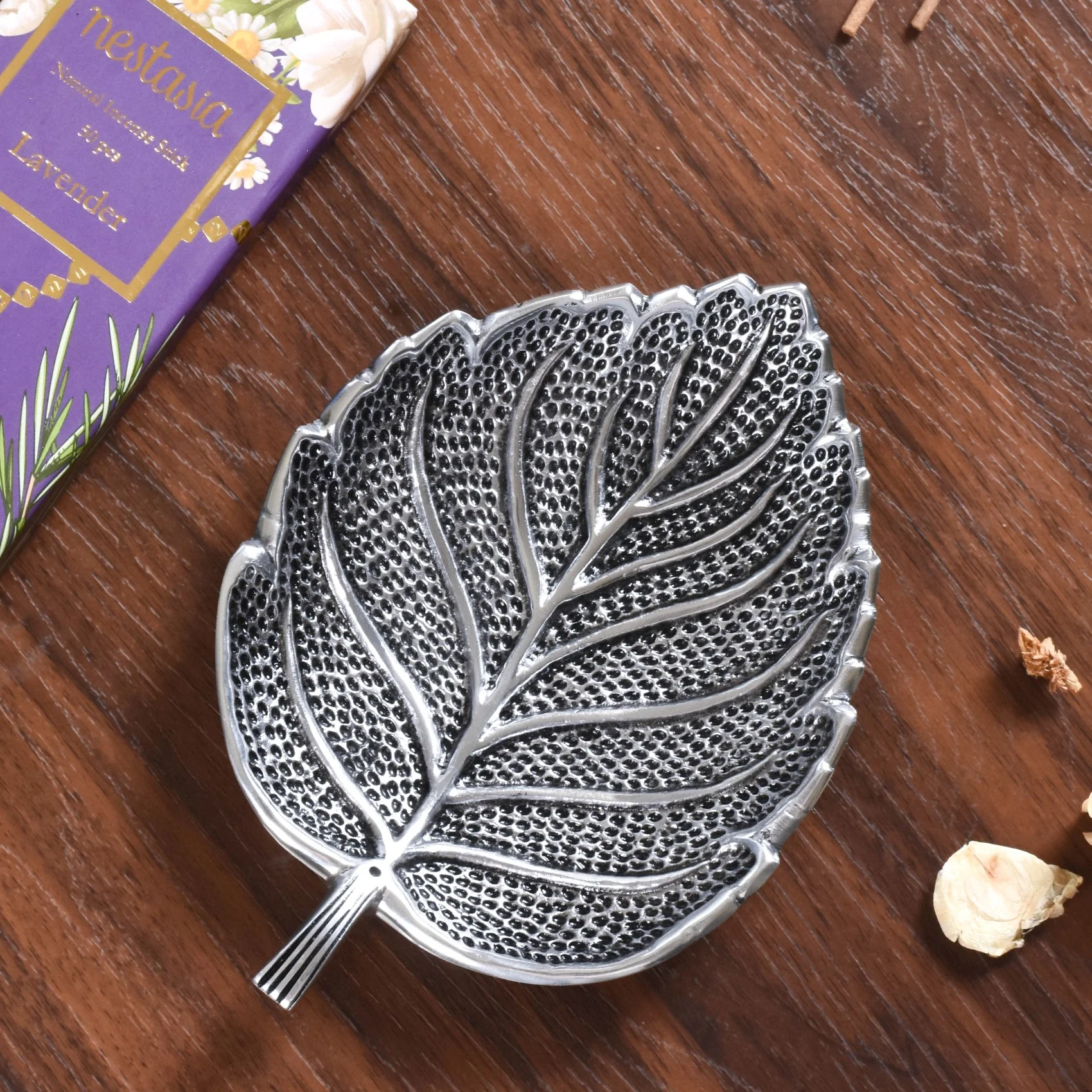 Leaf Incense Holder With Organic Lavender Incense Sticks - Image 4