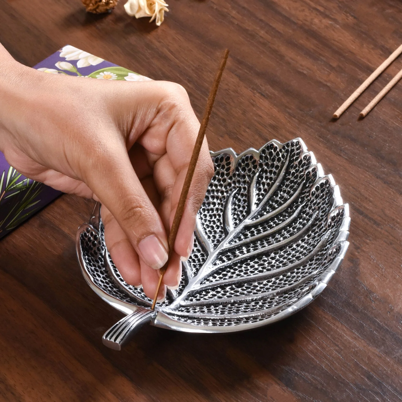 Leaf Incense Holder With Organic Lavender Incense Sticks - Image 7