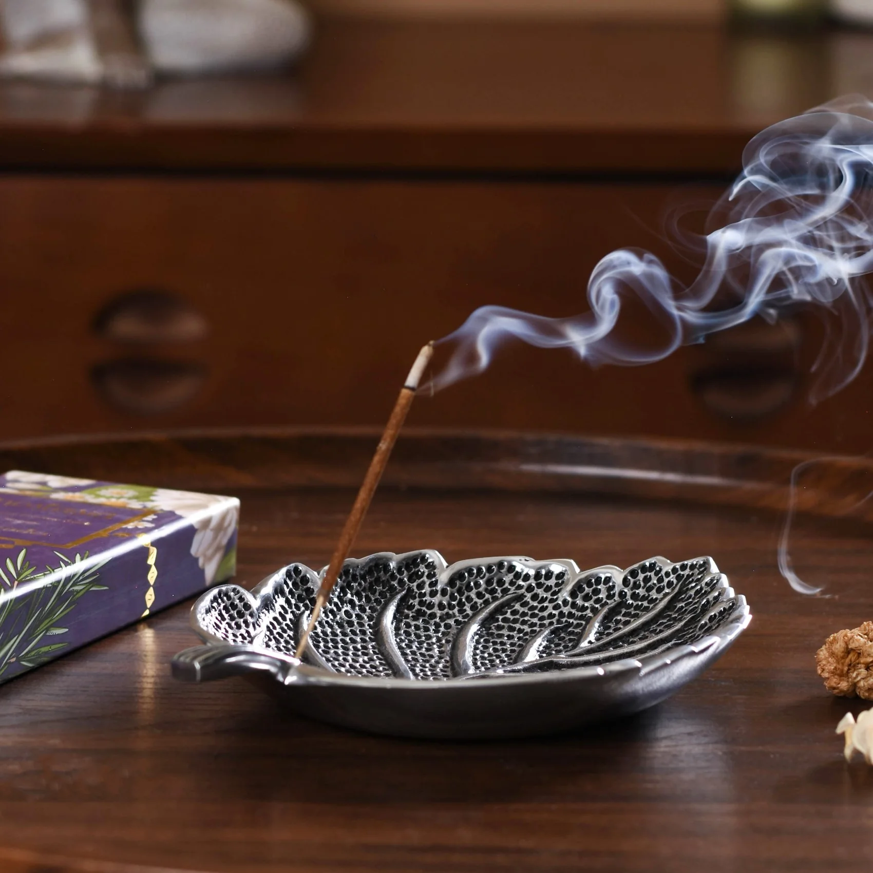 Leaf Incense Holder With Organic Lavender Incense Sticks - Image 8