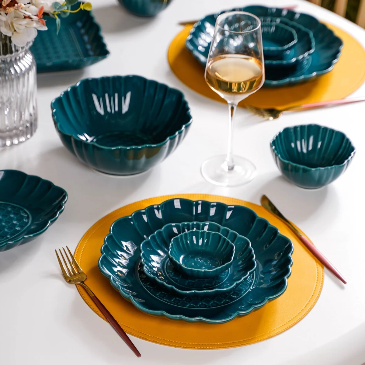 Luxe Ceramic Soup Bowls Dark Green Set Of 4 350ml - Image 9