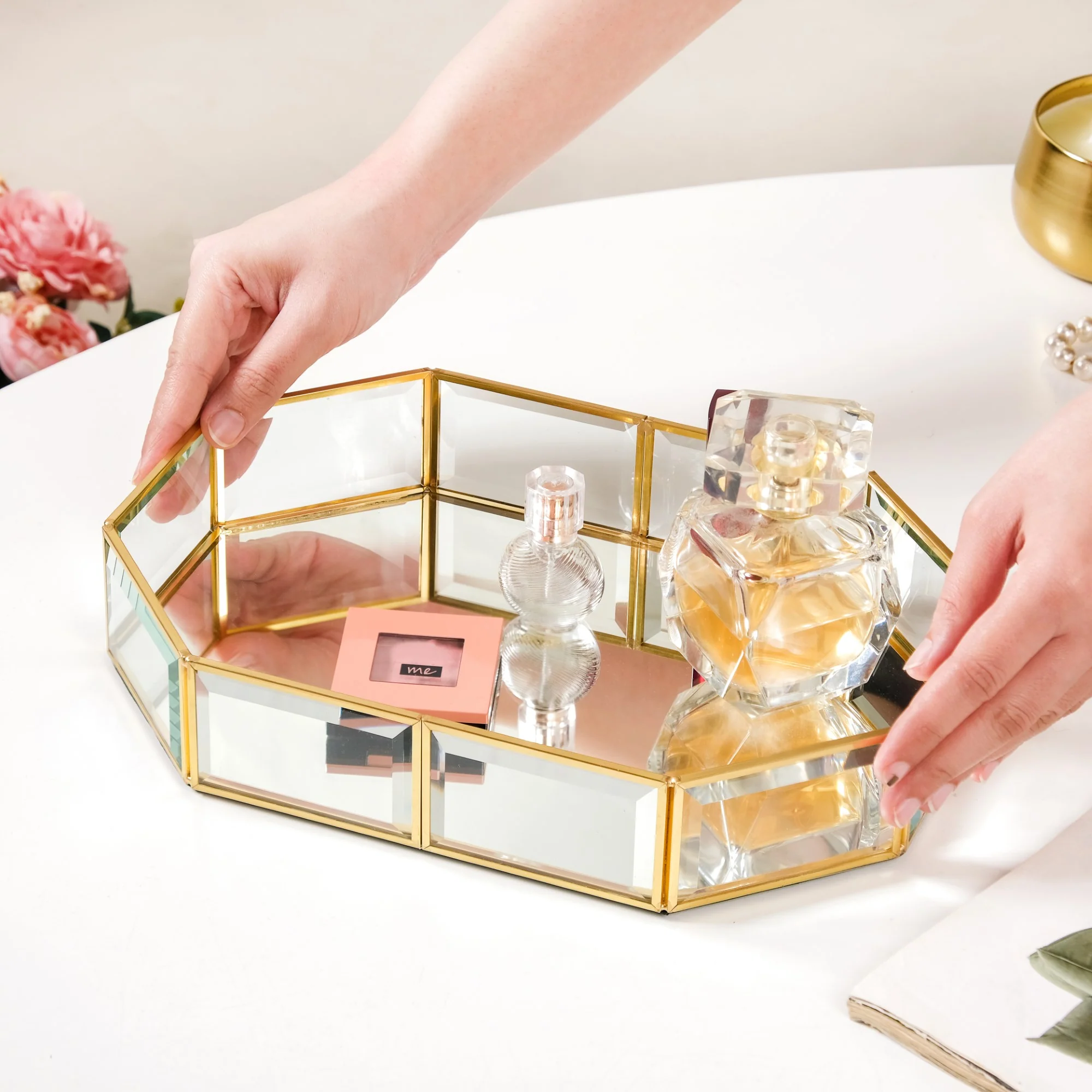 Luxe Geometric Mirror Vanity Tray Gold - Image 3